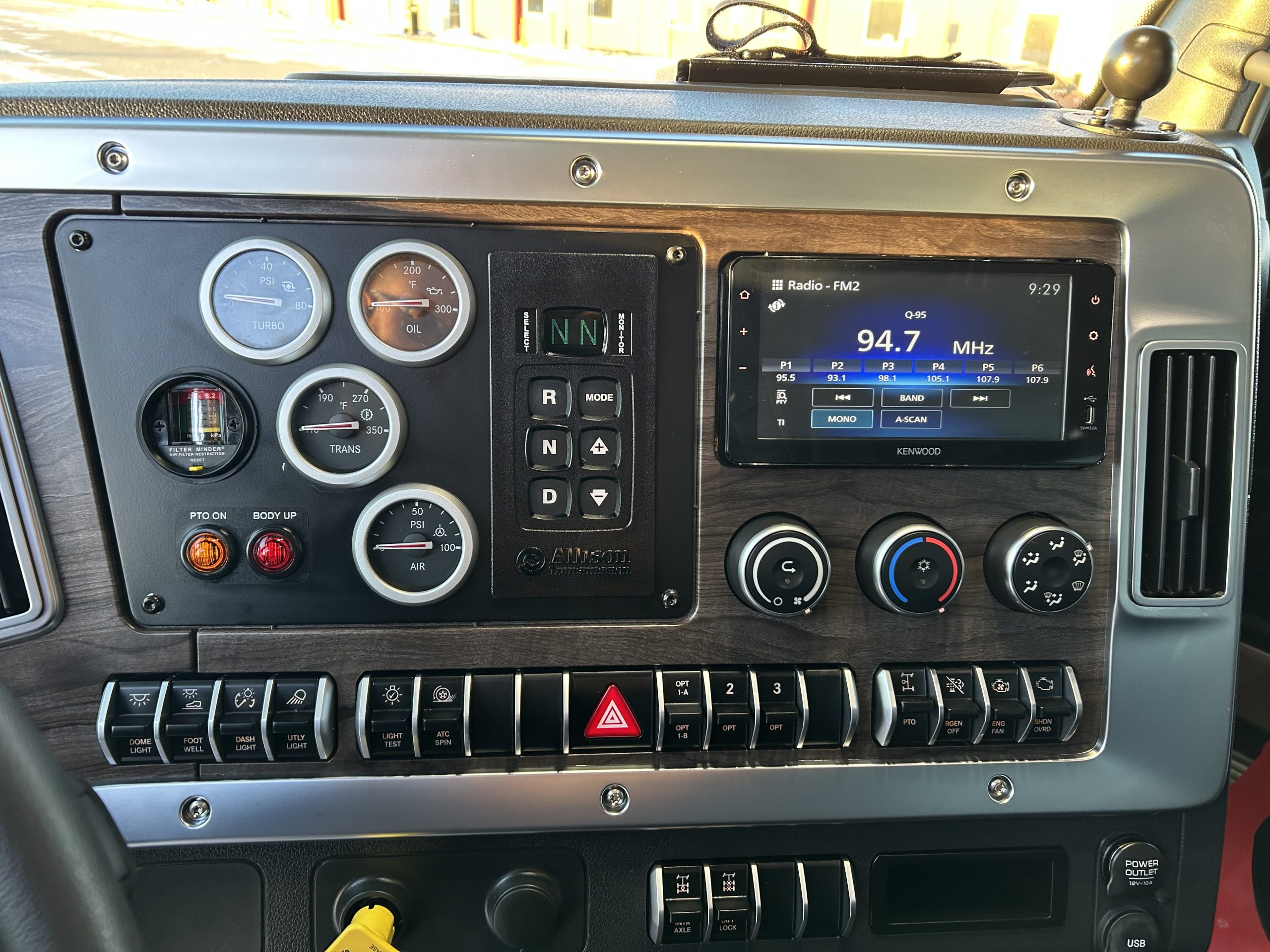 2026 Western Star 47X 2026 Western Star 47X - image 6 of 6