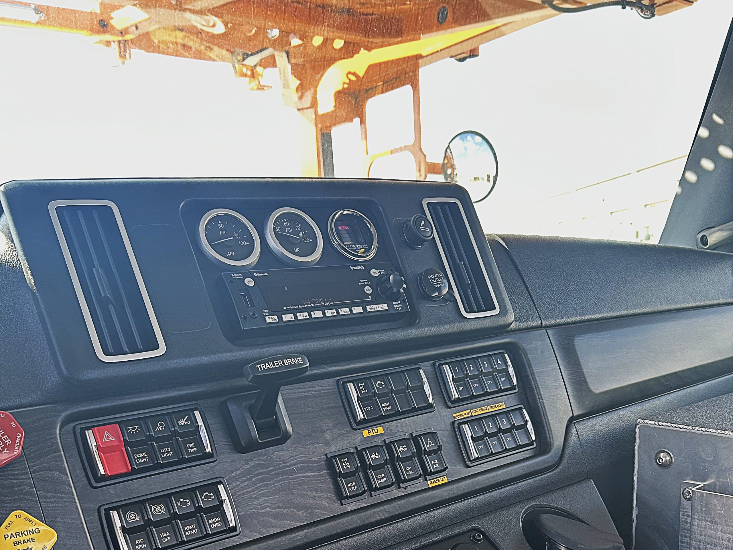 2024 Freightliner 114SD+ 068Rf00000ZXntq 2024 Freightliner 114SD+ 068Rf00000ZXntq