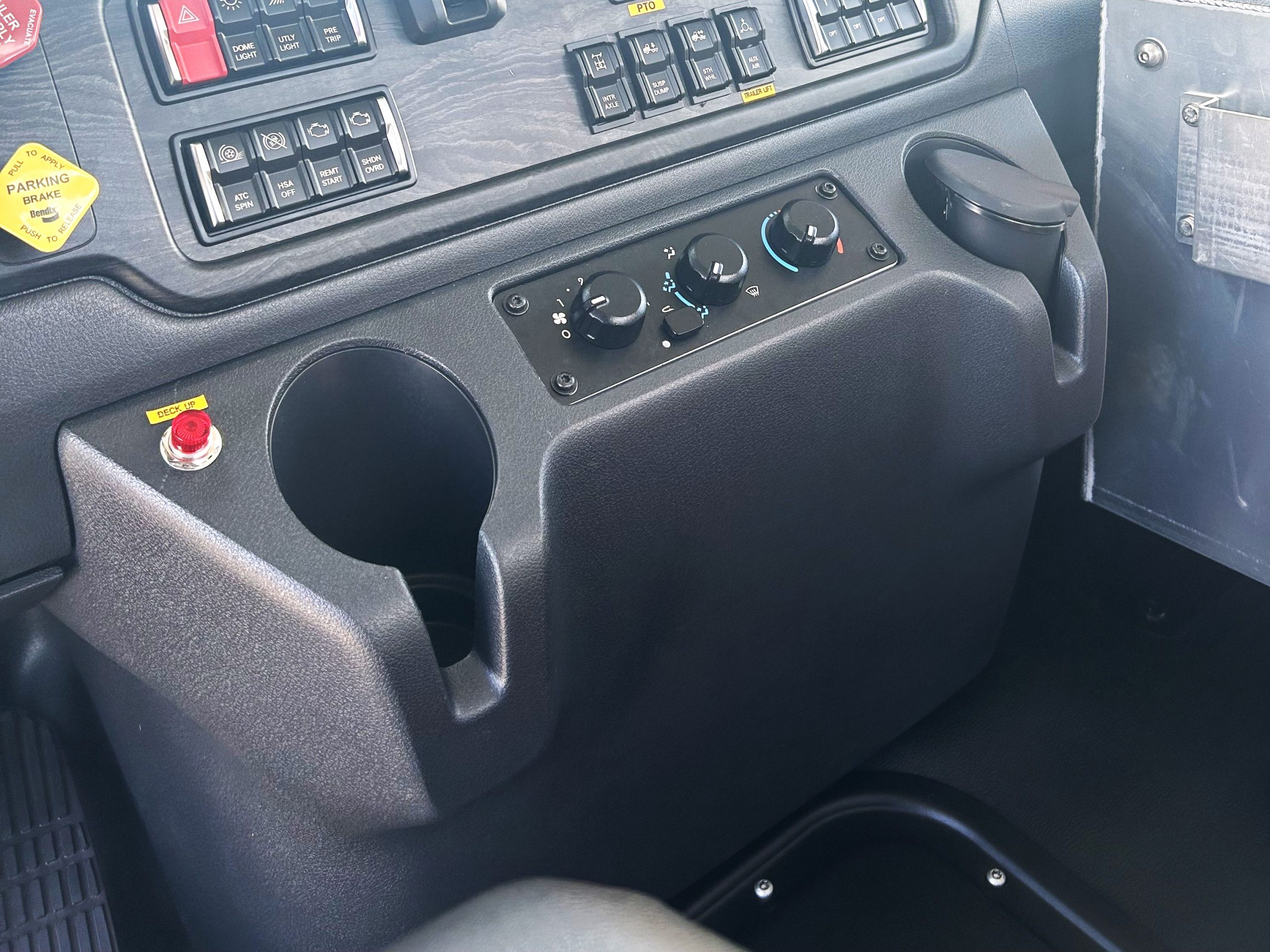 2024 Freightliner 114SD+ 068Rf00000ZXt3B 2024 Freightliner 114SD+ 068Rf00000ZXt3B