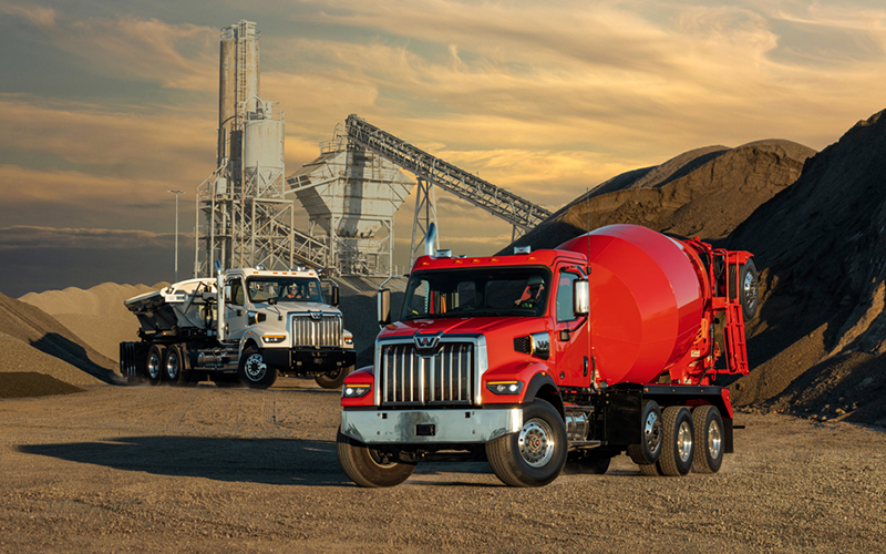 Western Star 47X - image 1 of 6