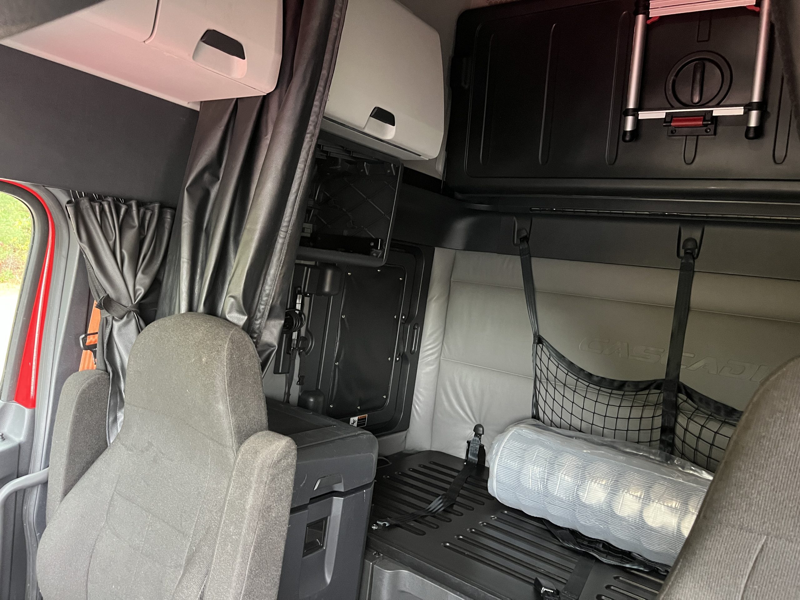 2022 Freightliner PT126SLP 2022 Freightliner PT126SLP - image 3 of 6