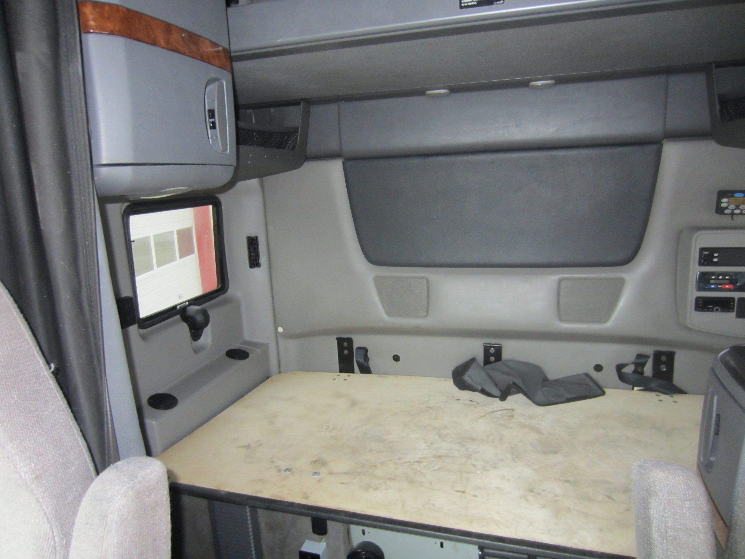 2022 International LT625 2022 International LT625 - image 6 of 6