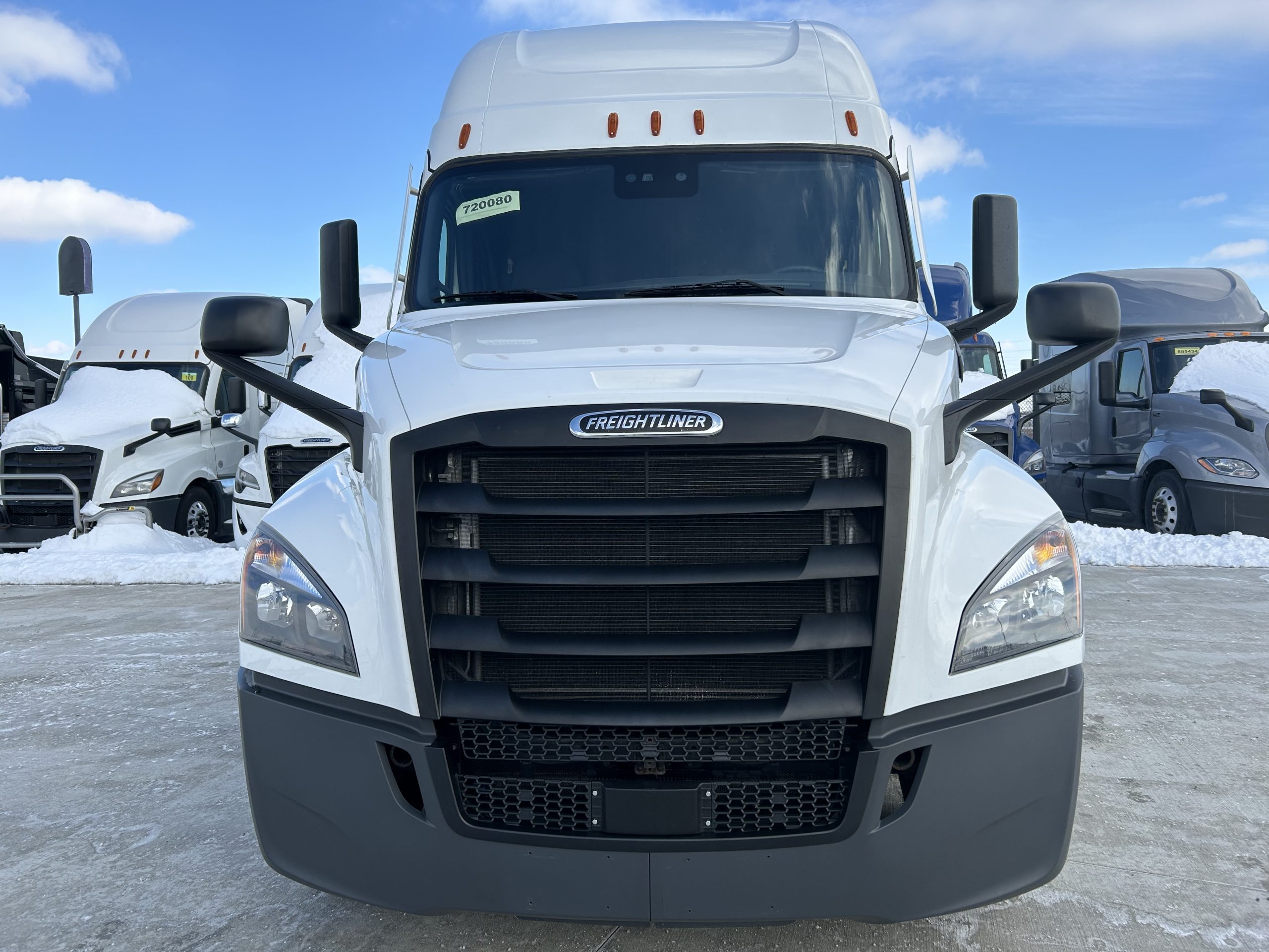 2023 Freightliner PT126 2023 Freightliner PT126 - image 2 of 6