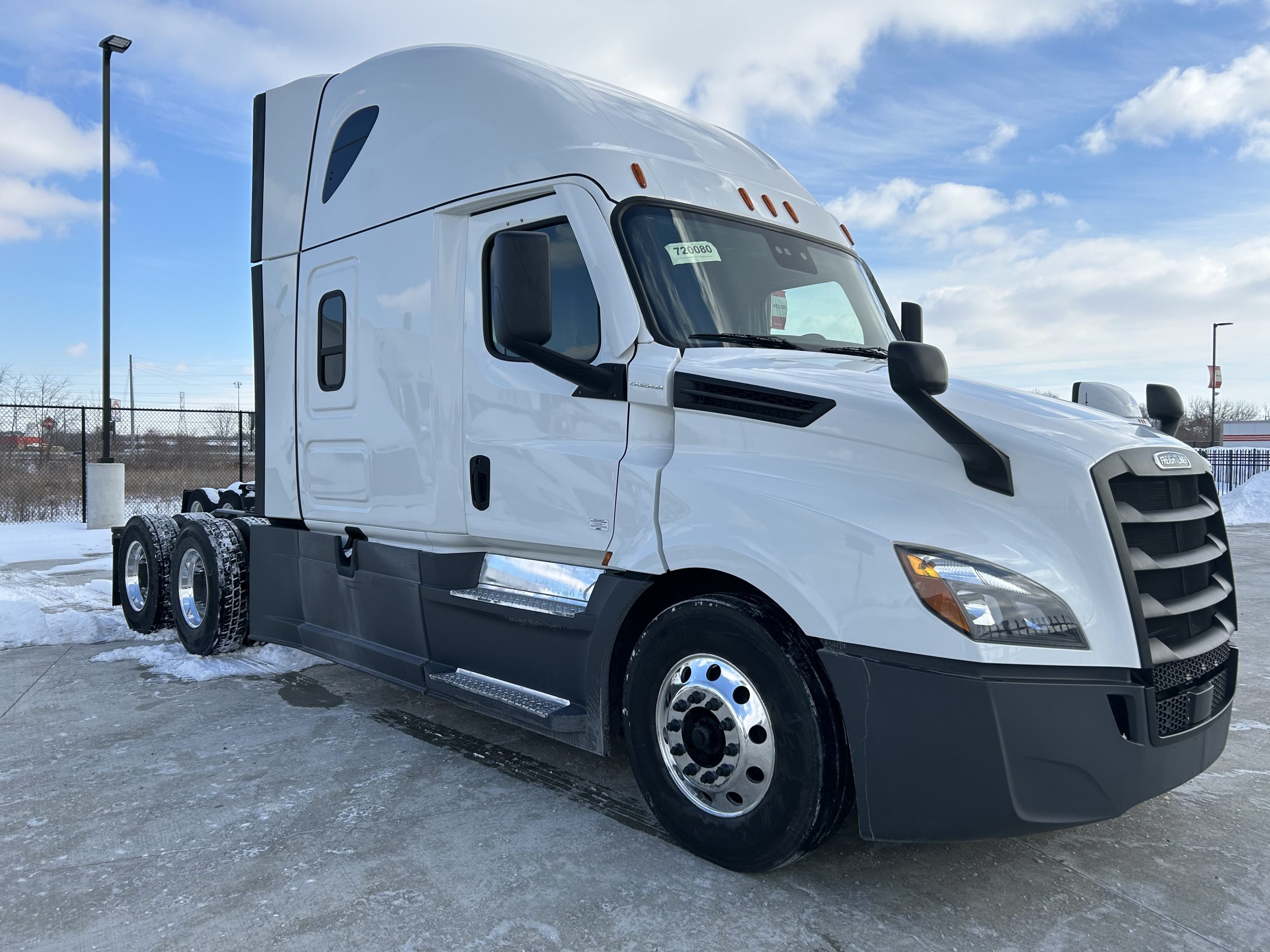 2023 Freightliner PT126 2023 Freightliner PT126 - image 3 of 6