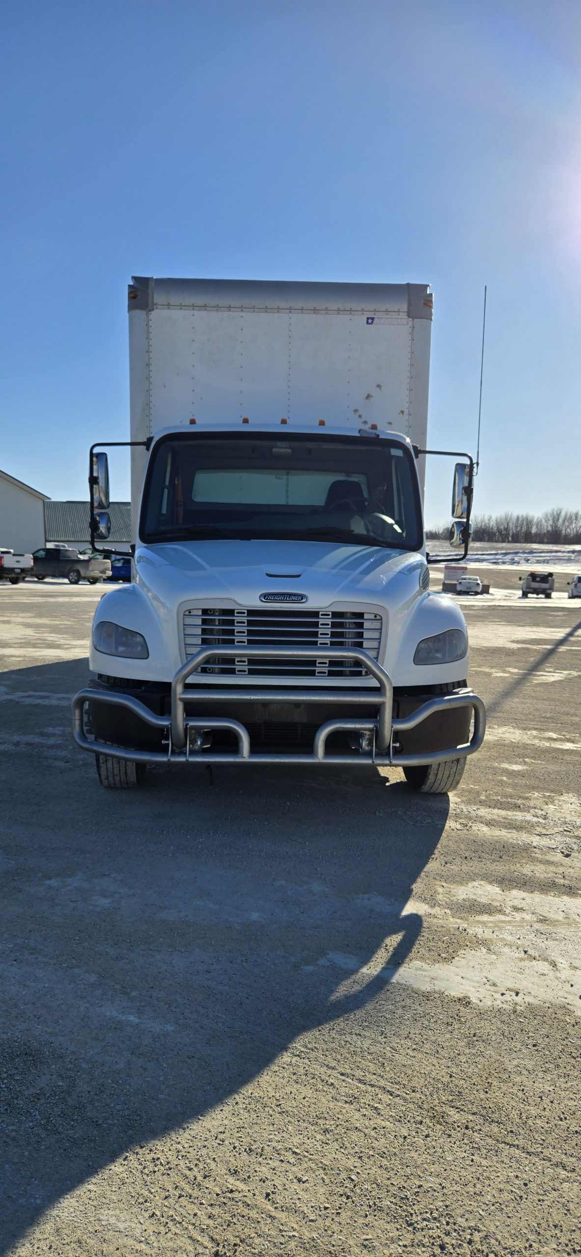 2011 Freightliner M2 106 2011 Freightliner M2 106 - image 2 of 6