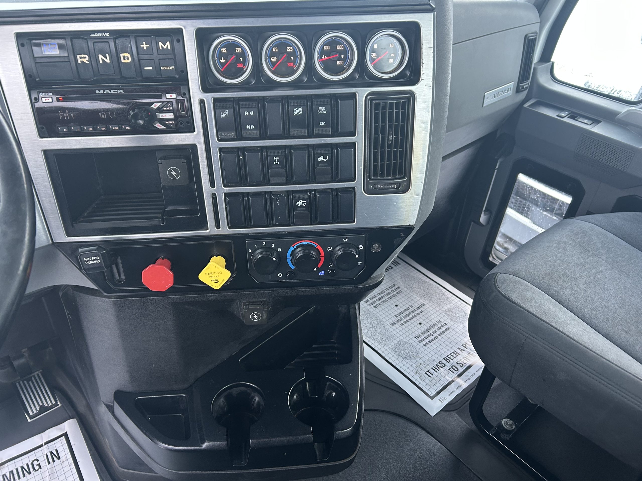 2019 MACK GRANITE MHD 2019 MACK GRANITE MHD - image 6 of 6