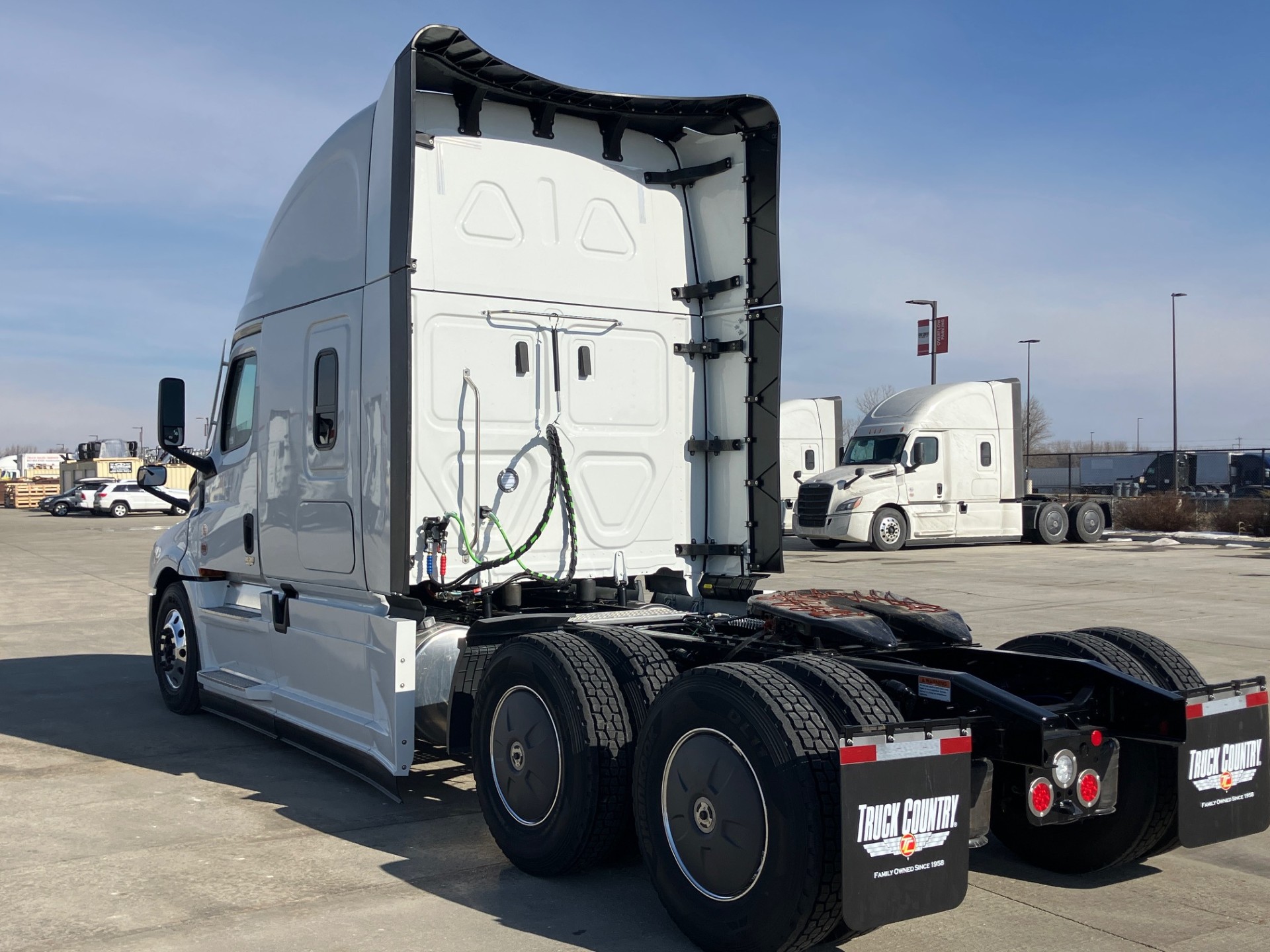 2027 Freightliner PT126SLP 2027 Freightliner PT126SLP - image 1 of 6