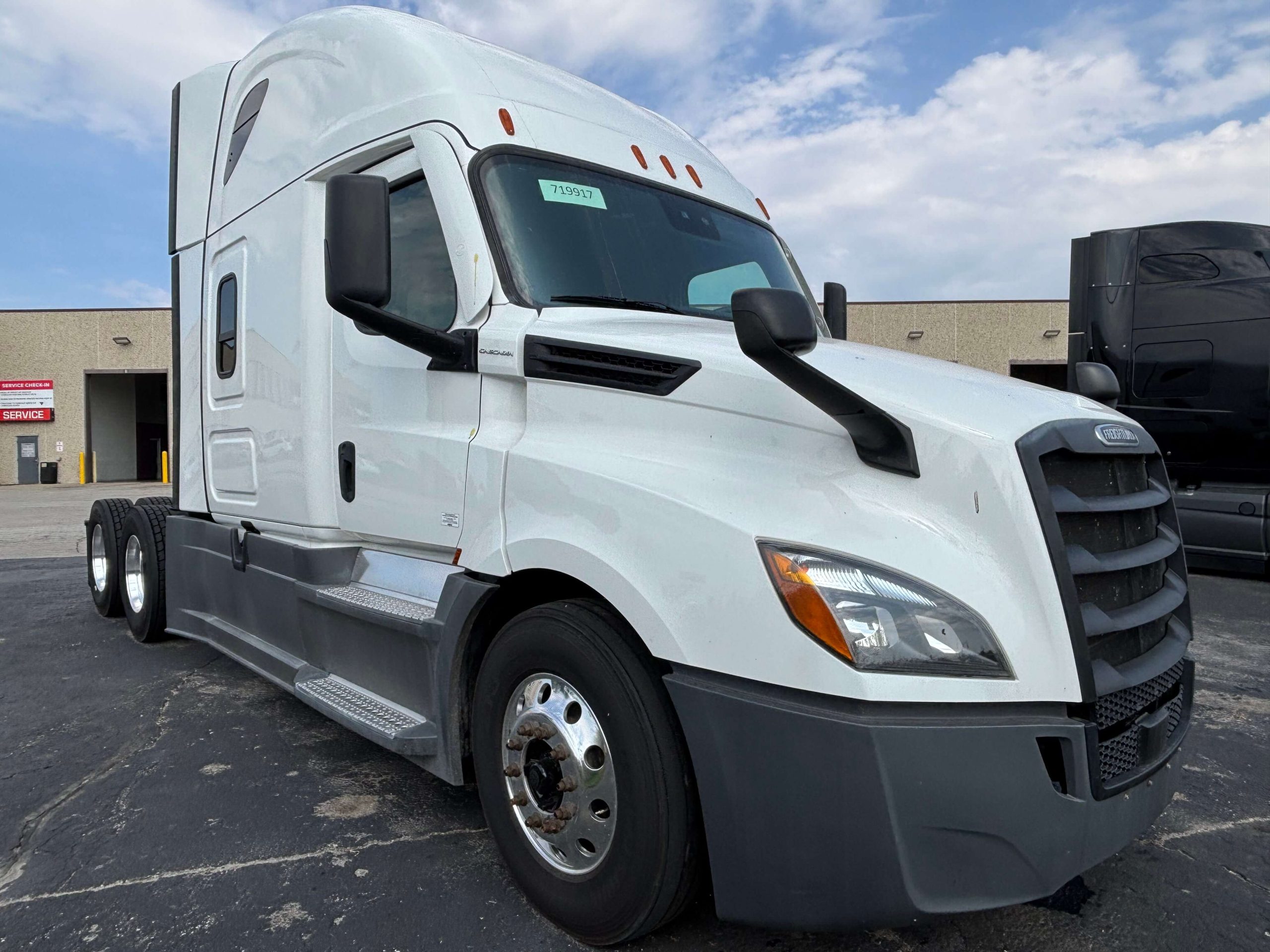 2022 Freightliner PT126SLP 068Rf00000aCXYM 2022 Freightliner PT126SLP 068Rf00000aCXYM