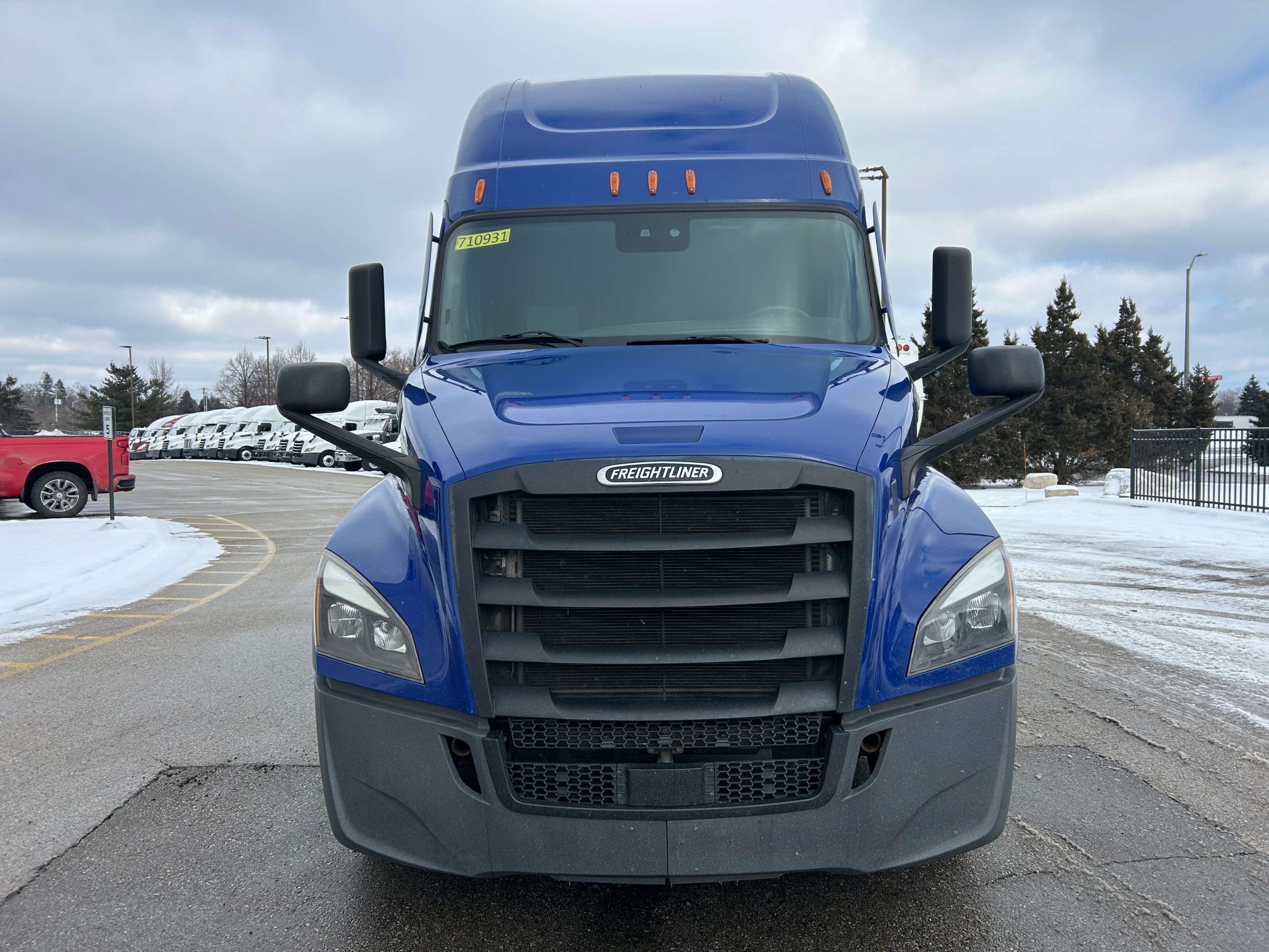 2022 Freightliner PT126SLP 2022 Freightliner PT126SLP - image 2 of 6