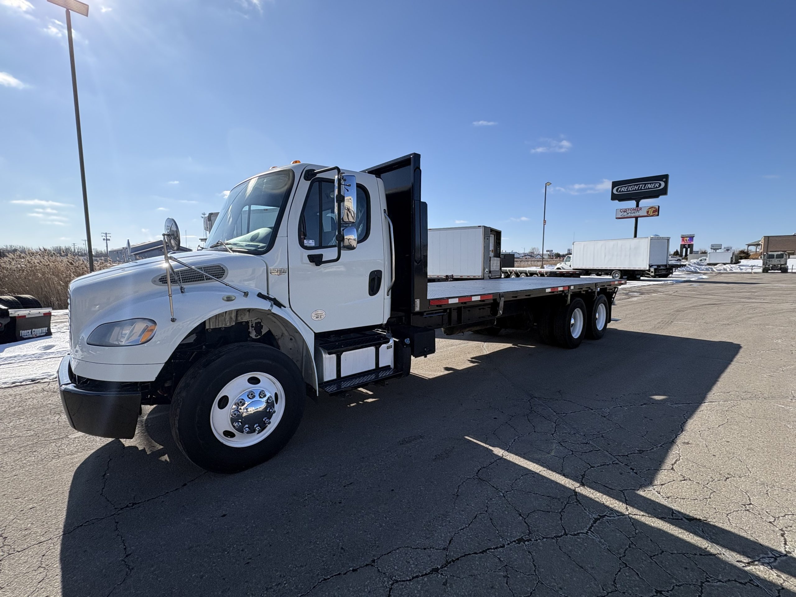 2020 Freightliner M280 2020 Freightliner M280 - image 1 of 6