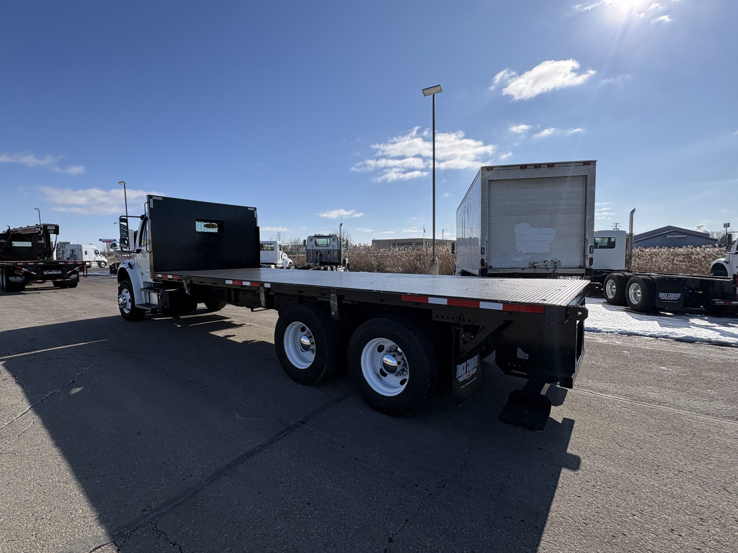 2020 Freightliner M280 2020 Freightliner M280 - image 5 of 6