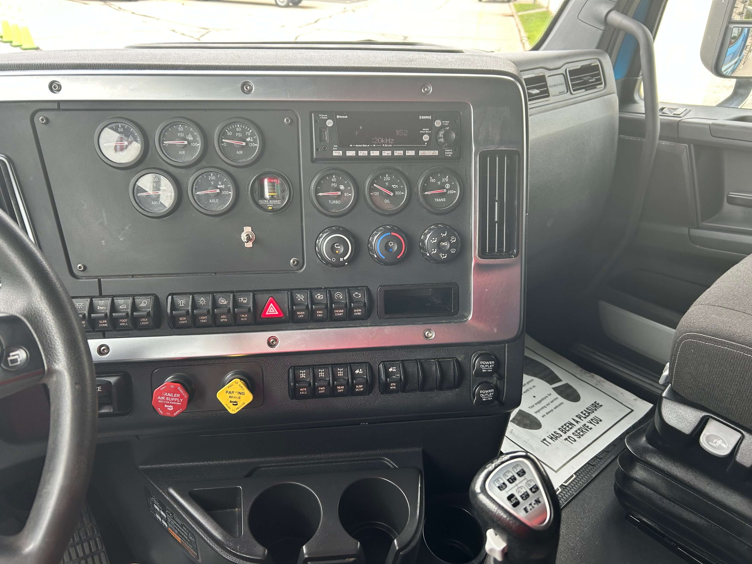 2024 Western Star 49X 2024 Western Star 49X - image 5 of 6