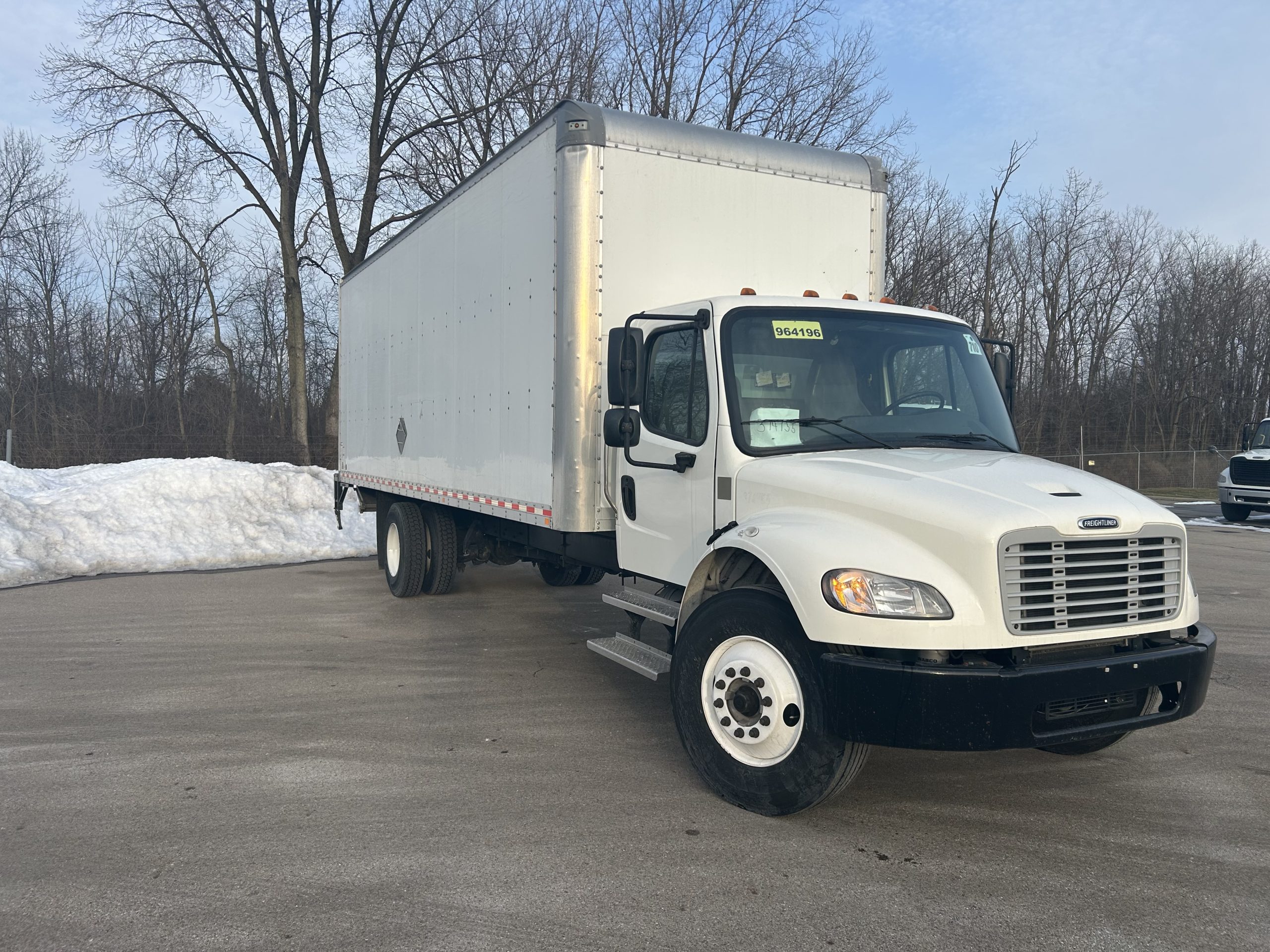 2021 Freightliner M2 106 2021 Freightliner M2 106 - image 3 of 6