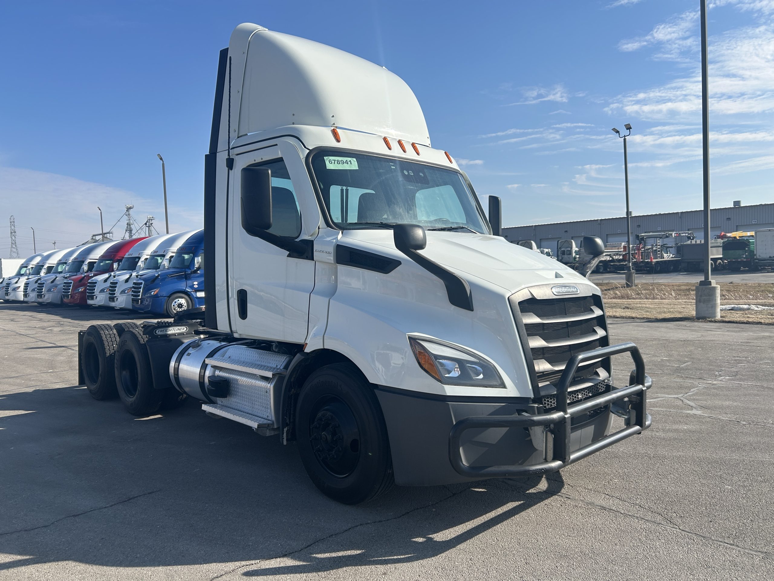 2021 Freightliner PE116DC 2021 Freightliner PE116DC - image 5 of 5