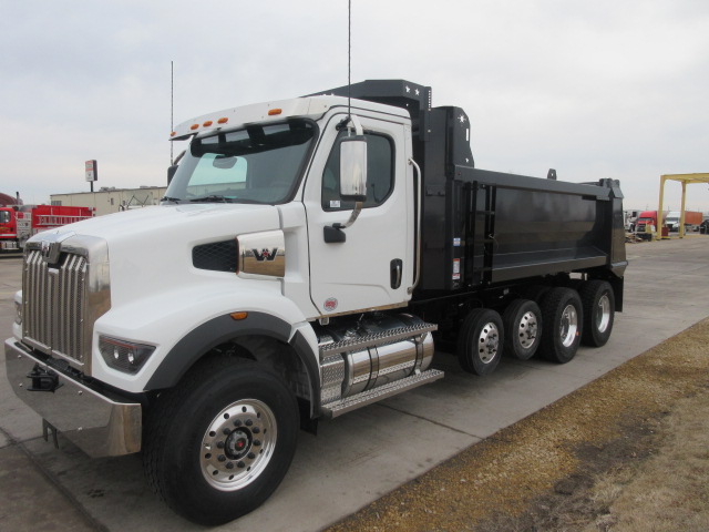 2026 Western Star 47X 2026 Western Star 47X - image 1 of 6