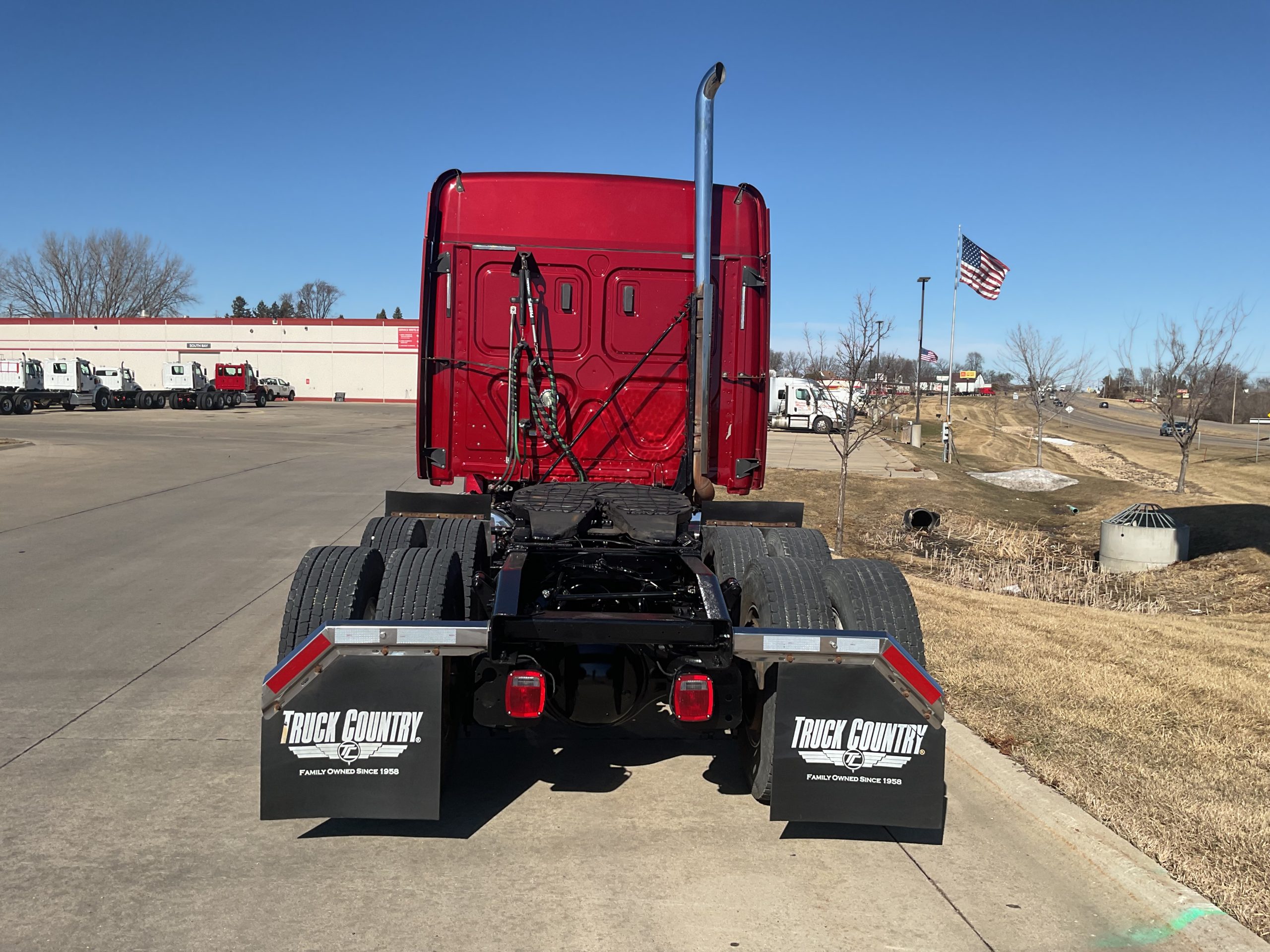 2019 Freightliner PT126SLP 2019 Freightliner PT126SLP - image 4 of 6