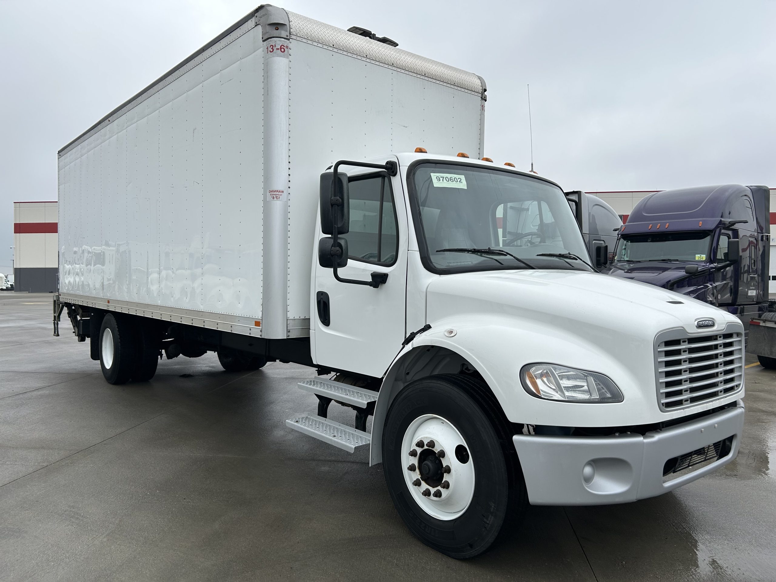 2021 Freightliner M2 106 2021 Freightliner M2 106 - image 3 of 6