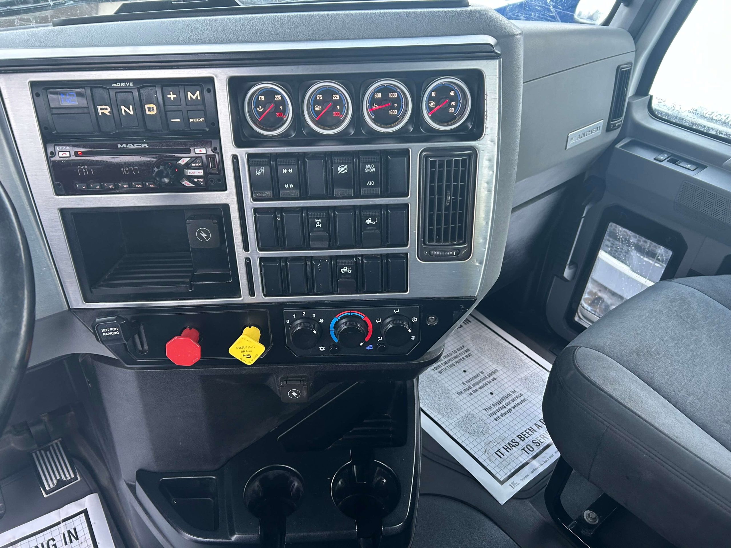 2019 MACK GRANITE MHD 2019 MACK GRANITE MHD - image 5 of 6