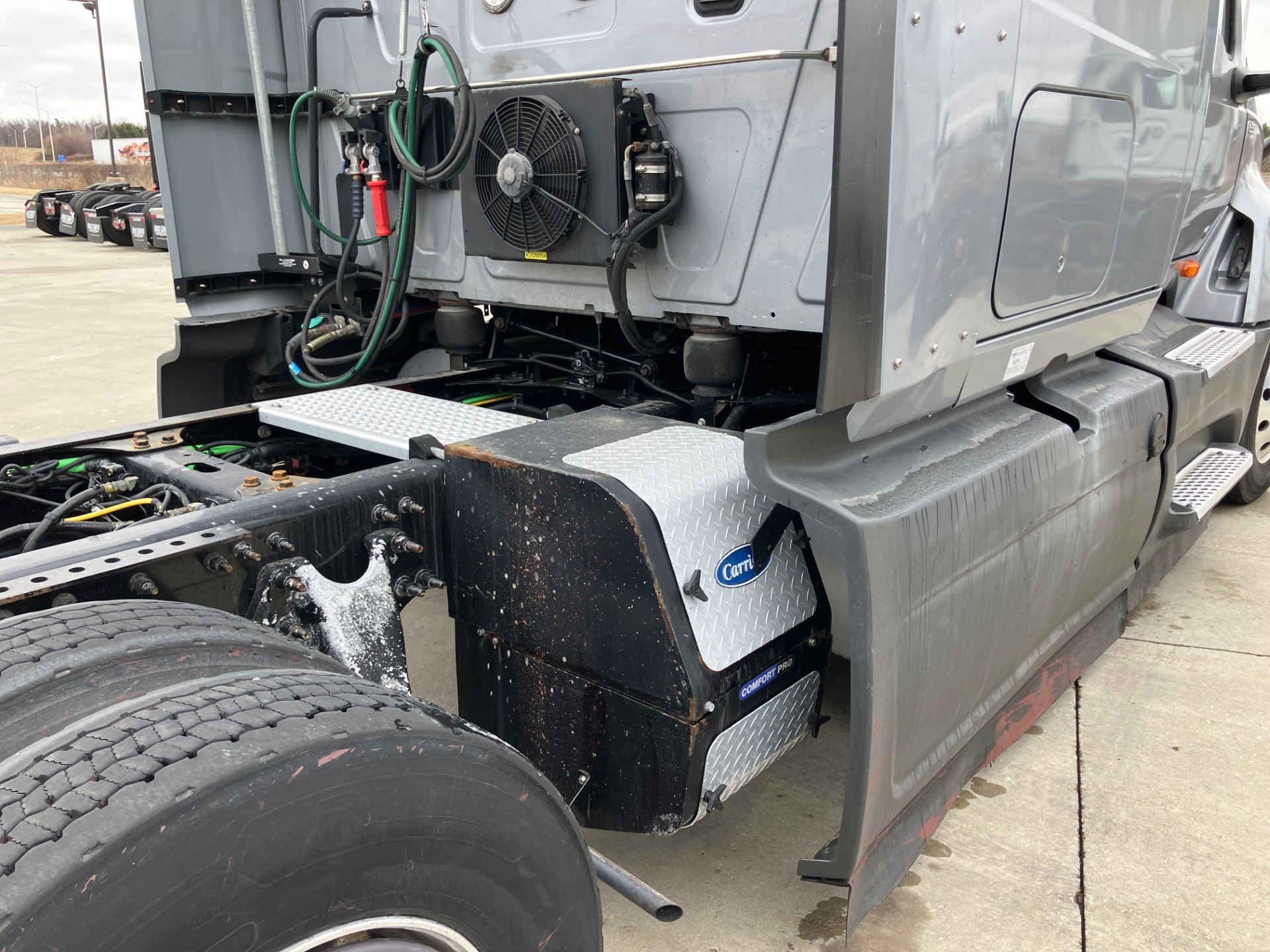 2022 International LT625 2022 International LT625 - image 3 of 6