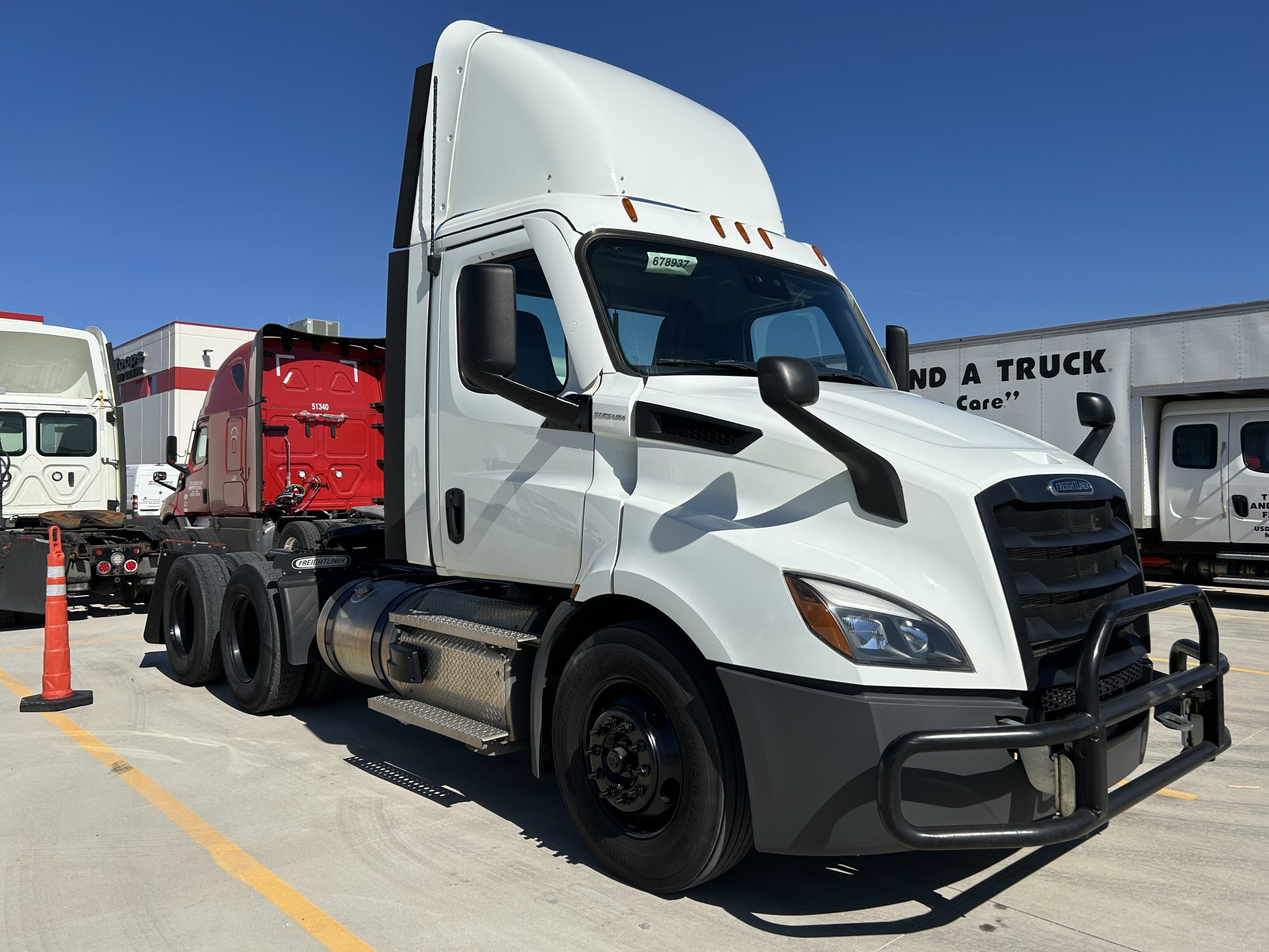 2021 Freightliner PE116DC 068Rf00000b6nti 2021 Freightliner PE116DC 068Rf00000b6nti