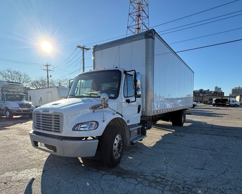 2020 Freightliner M2 106 068Rf00000bAJgo 2020 Freightliner M2 106 068Rf00000bAJgo