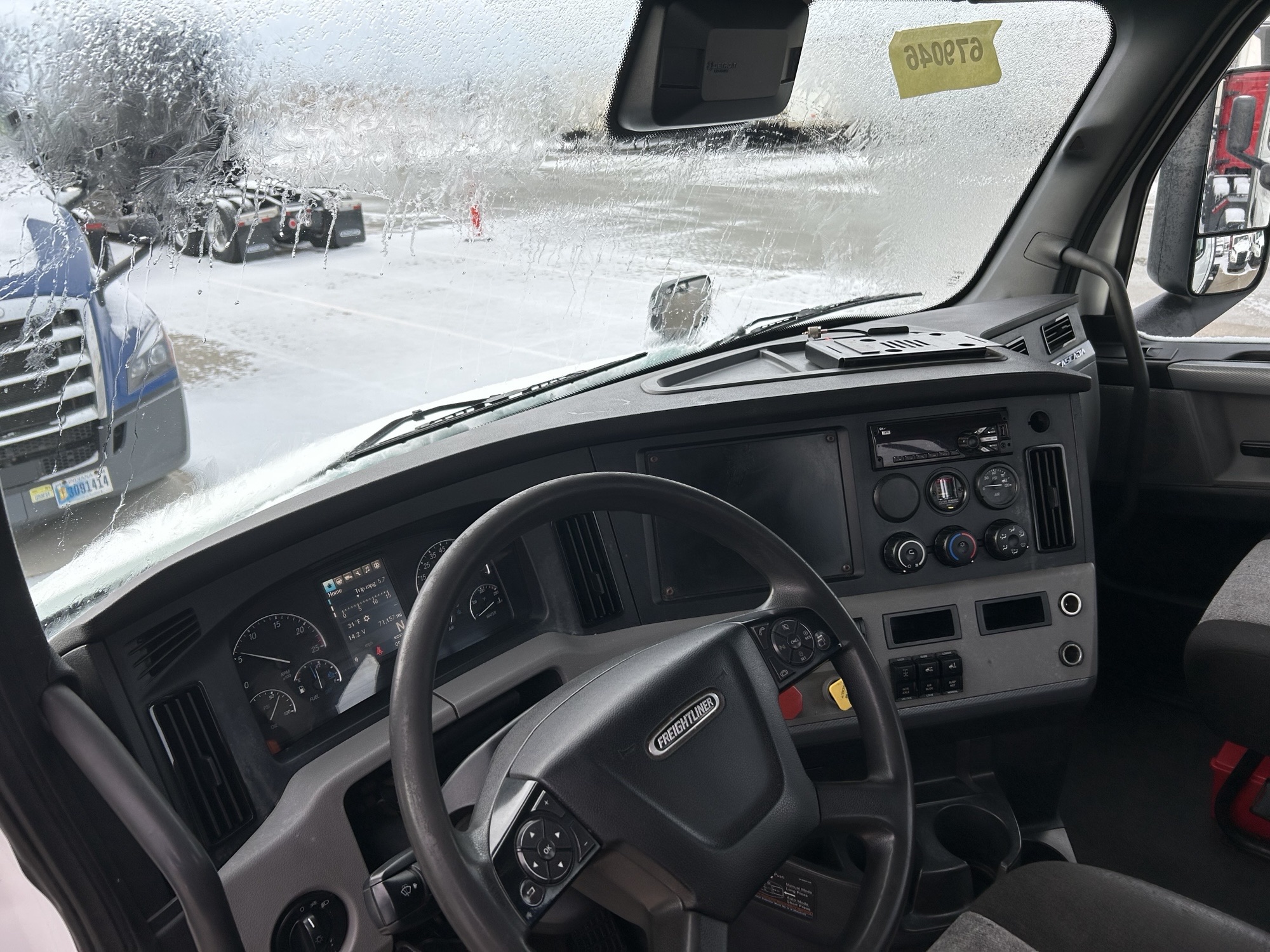 2021 Freightliner PE116DC 2021 Freightliner PE116DC - image 5 of 6