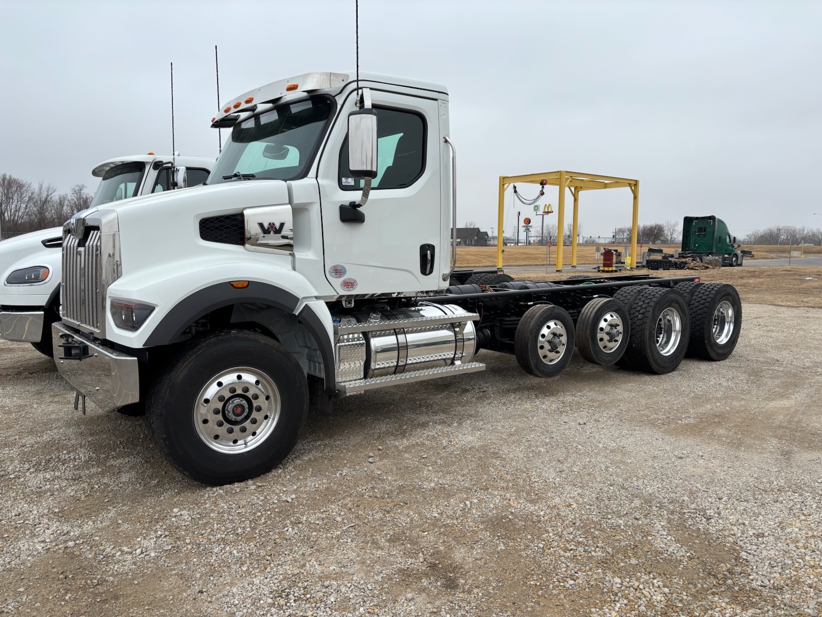 2027 Western Star 47X 2027 Western Star 47X - image 1 of 1