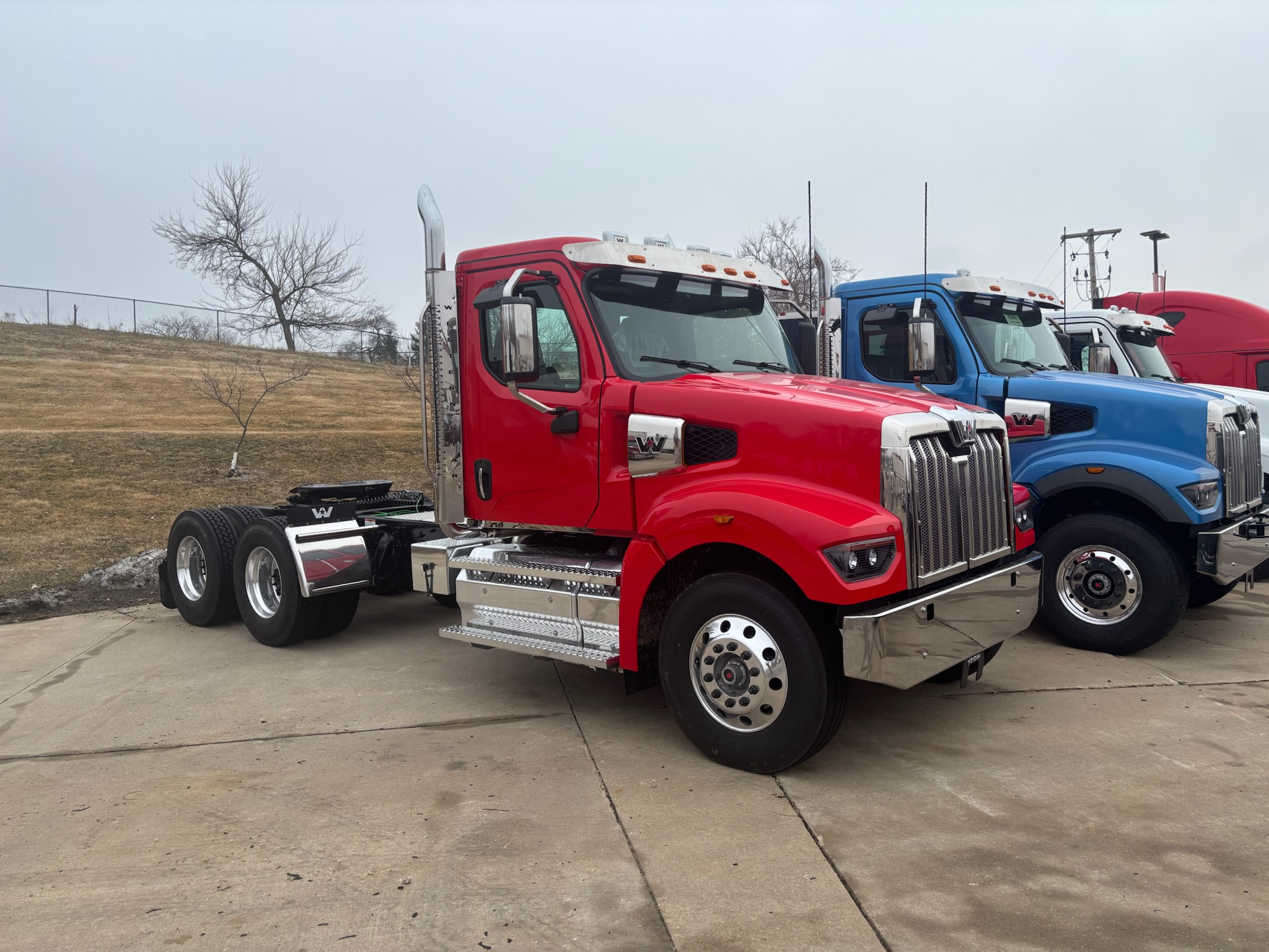 2027 Western Star 49X 2027 Western Star 49X - image 1 of 1