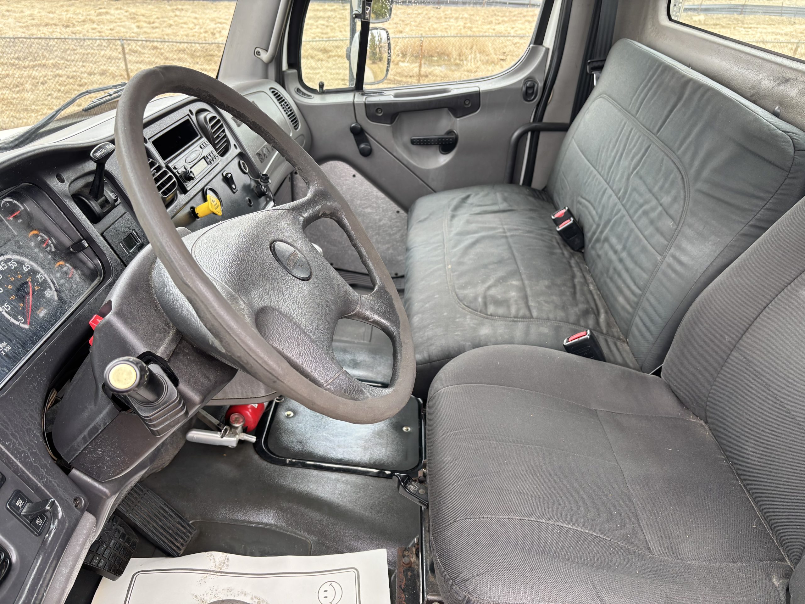 2007 Freightliner M2 106 2007 Freightliner M2 106 - image 5 of 6