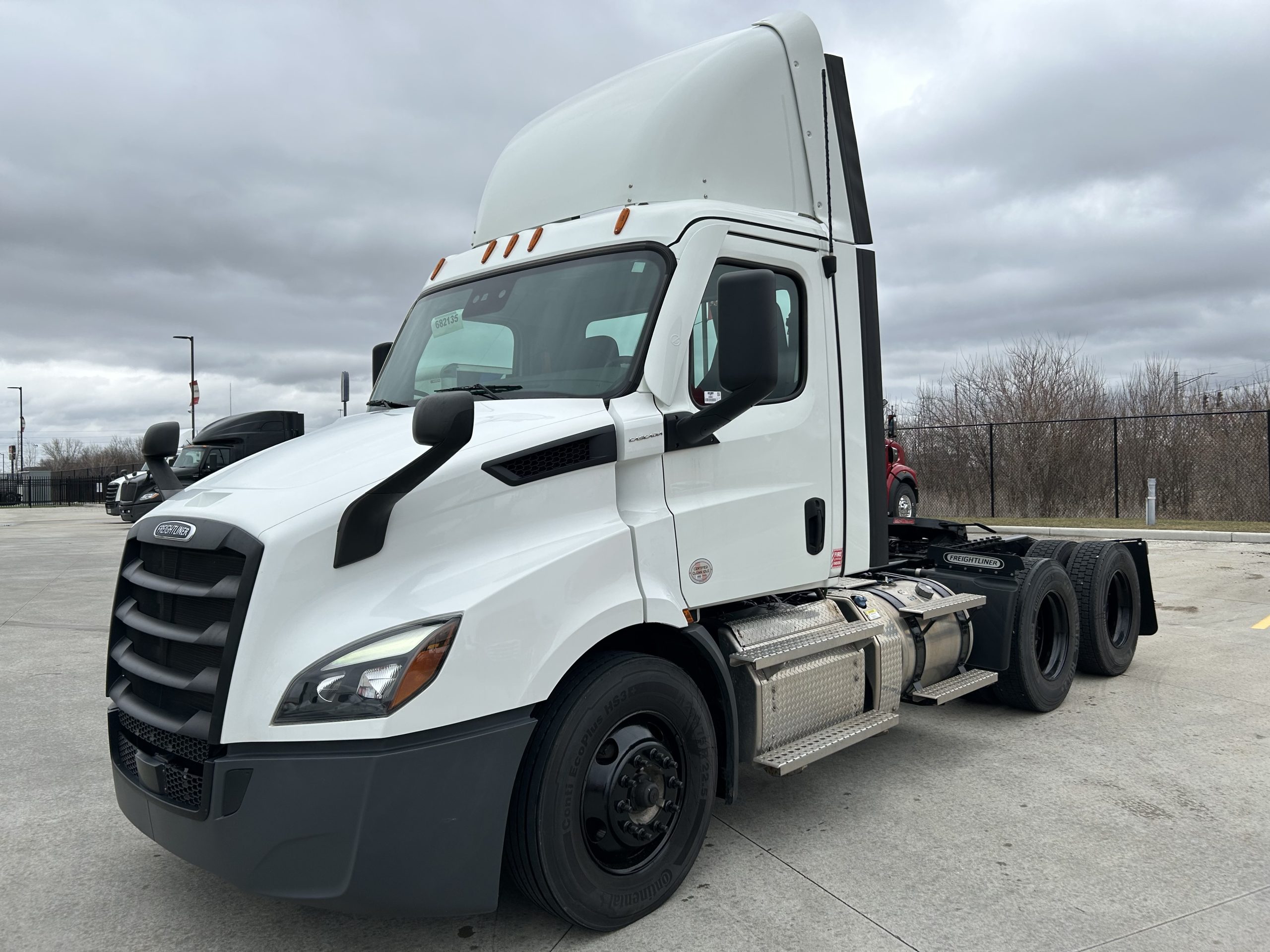 2021 Freightliner PE116DC 2021 Freightliner PE116DC - image 1 of 6