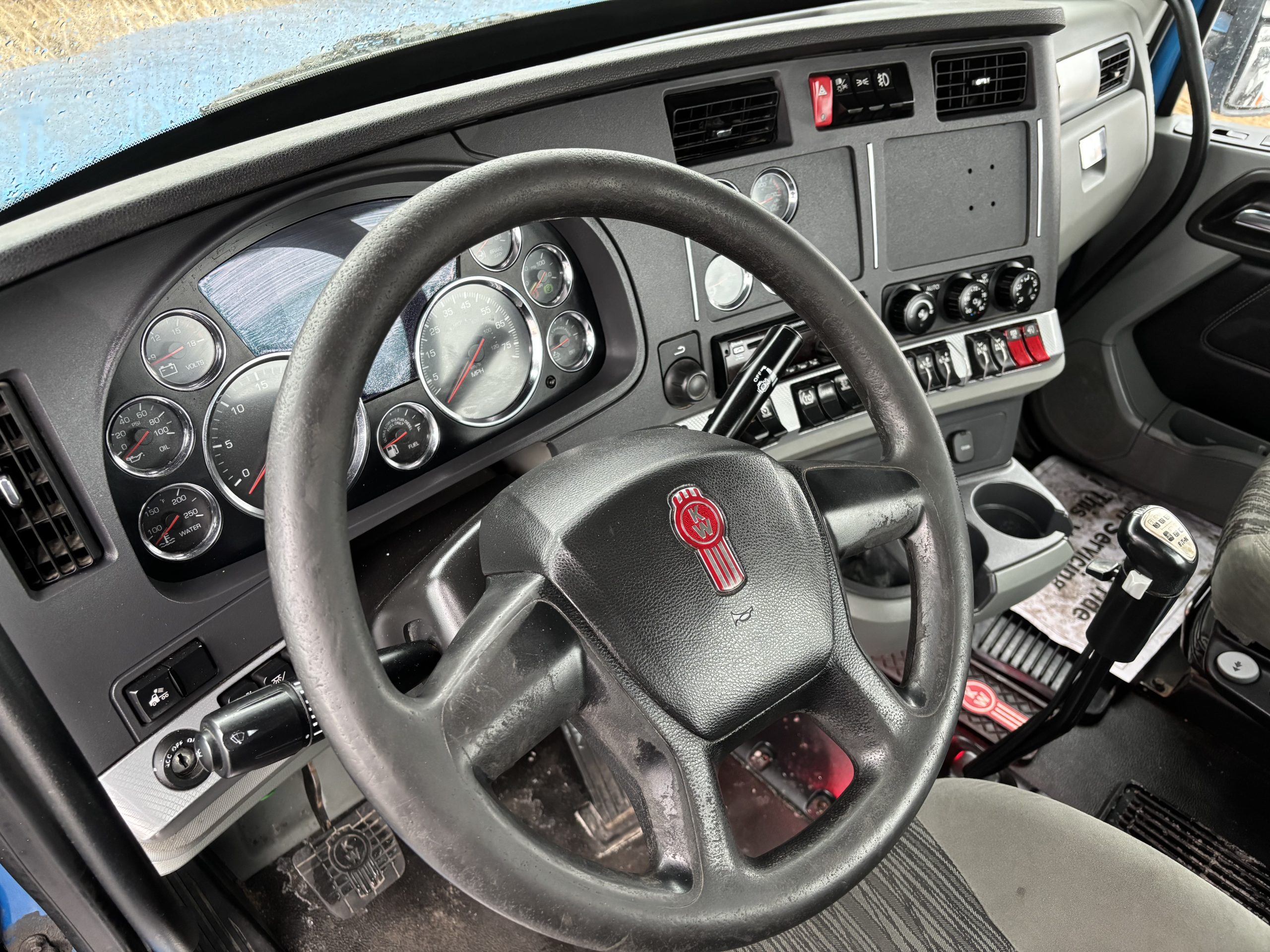 2021 Kenworth T880 2021 Kenworth T880 - image 4 of 6