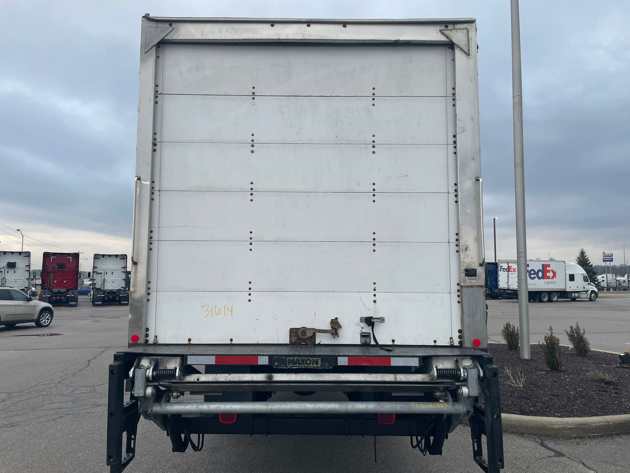 2021 Freightliner M2 106 2021 Freightliner M2 106 - image 4 of 6