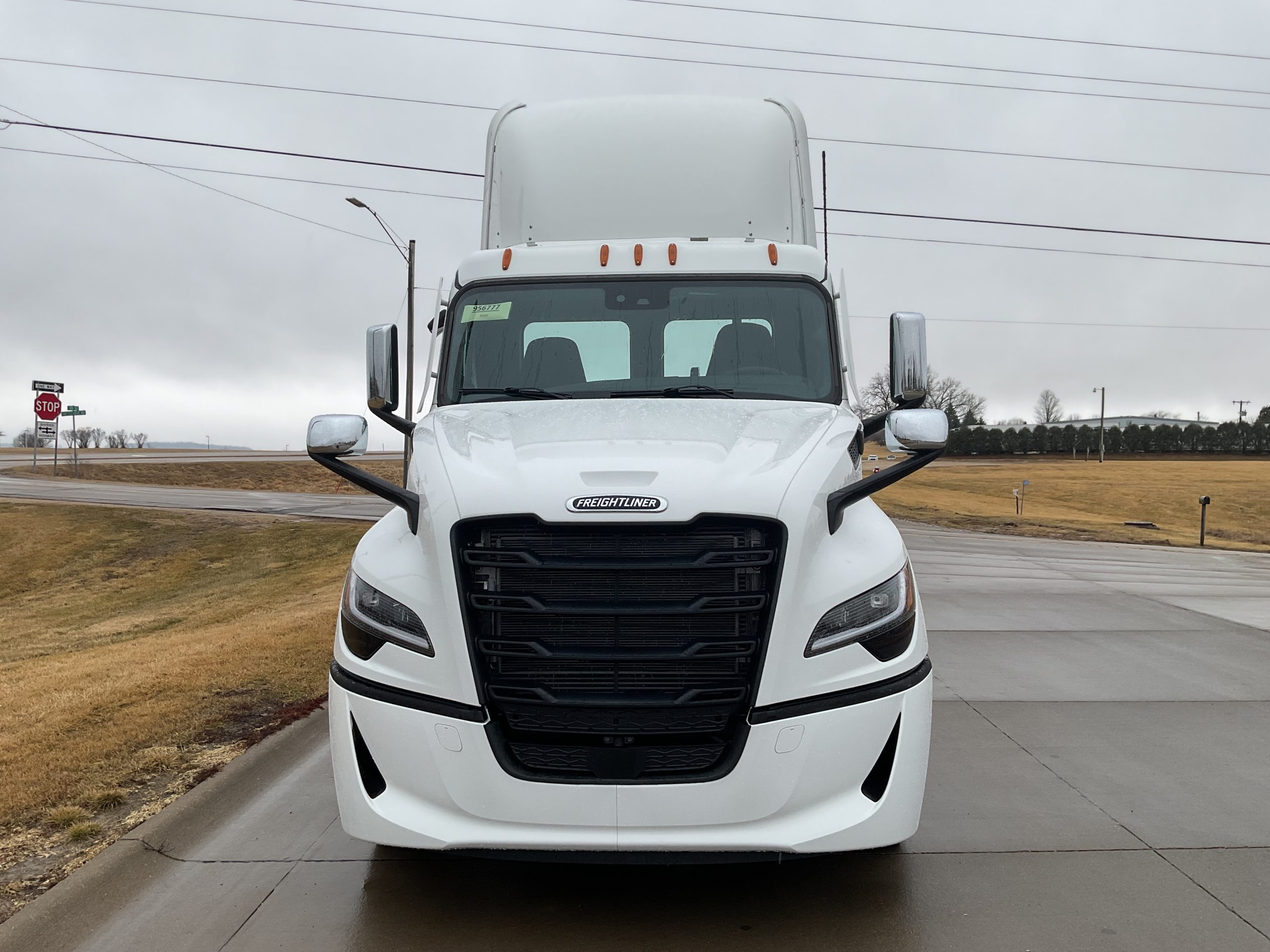 2026 Freightliner PJ126DC 2026 Freightliner PJ126DC - image 2 of 6