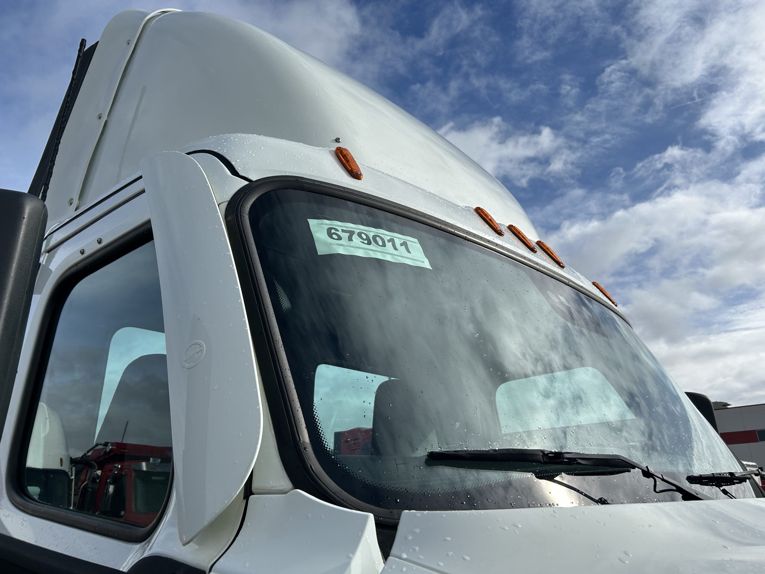 2021 Freightliner PE116DC 2021 Freightliner PE116DC - image 6 of 6