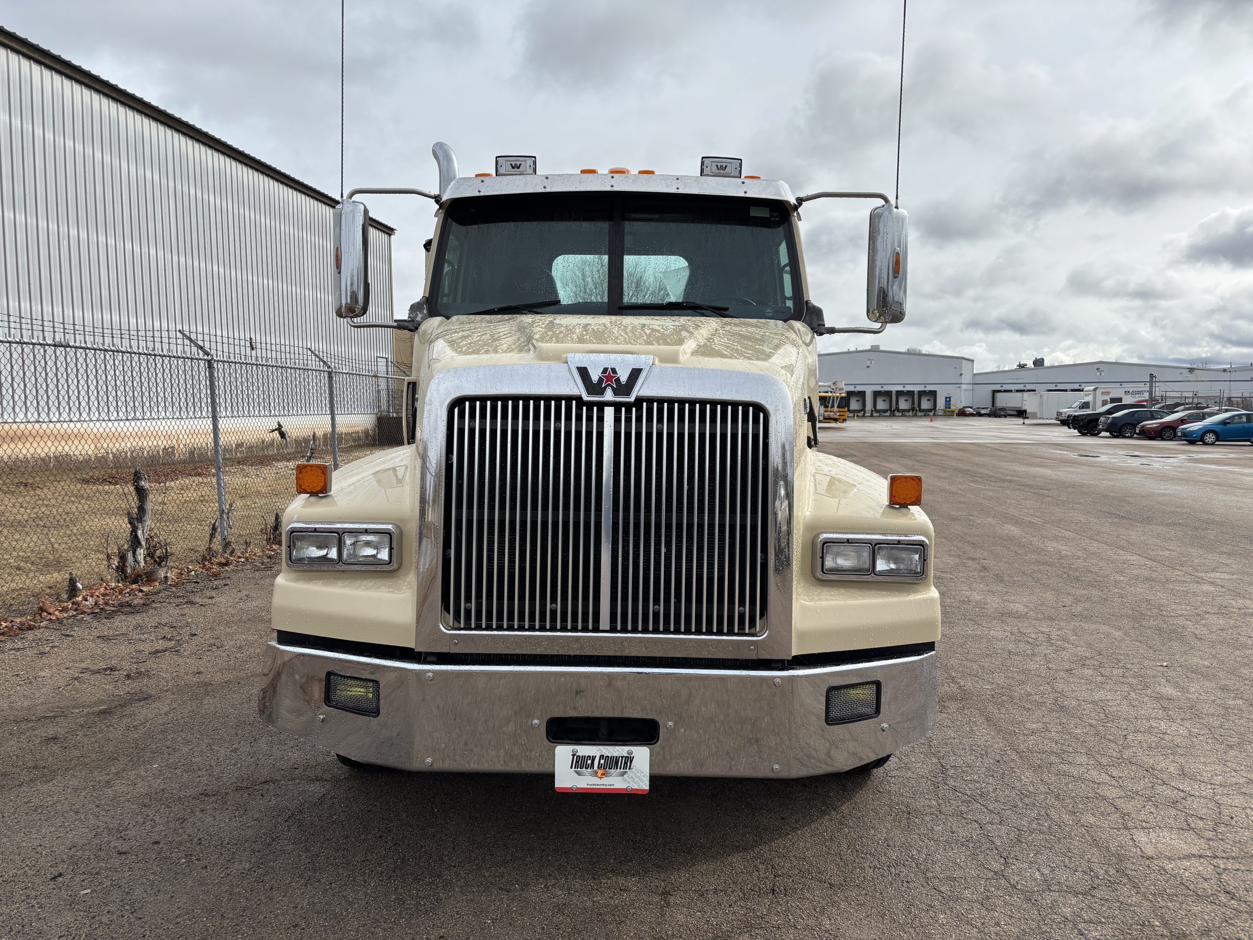 2020 Western Star 4900SA 068Rf00000bhSbe 2020 Western Star 4900SA 068Rf00000bhSbe