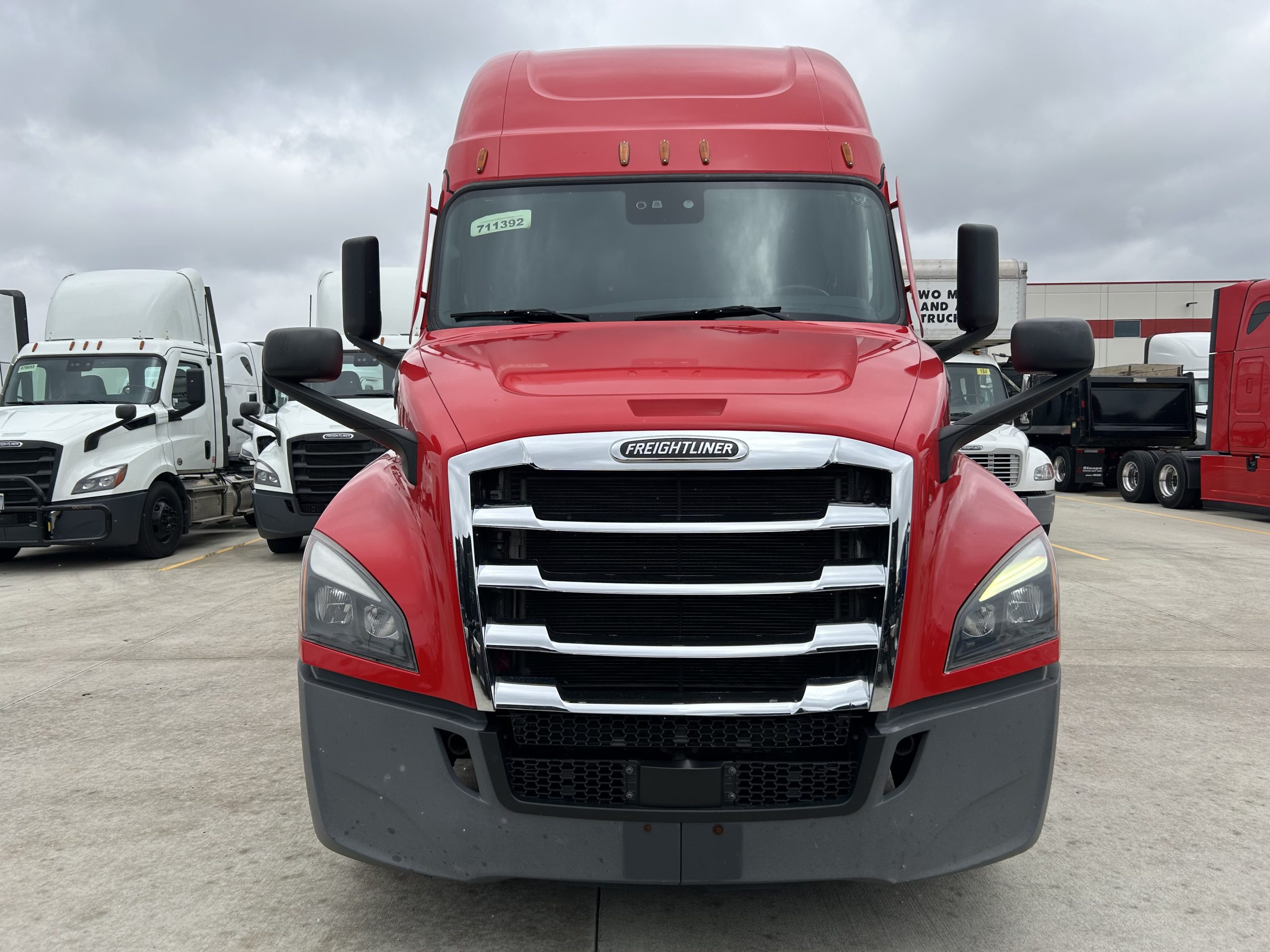 2022 Freightliner PT126SLP 2022 Freightliner PT126SLP - image 2 of 6