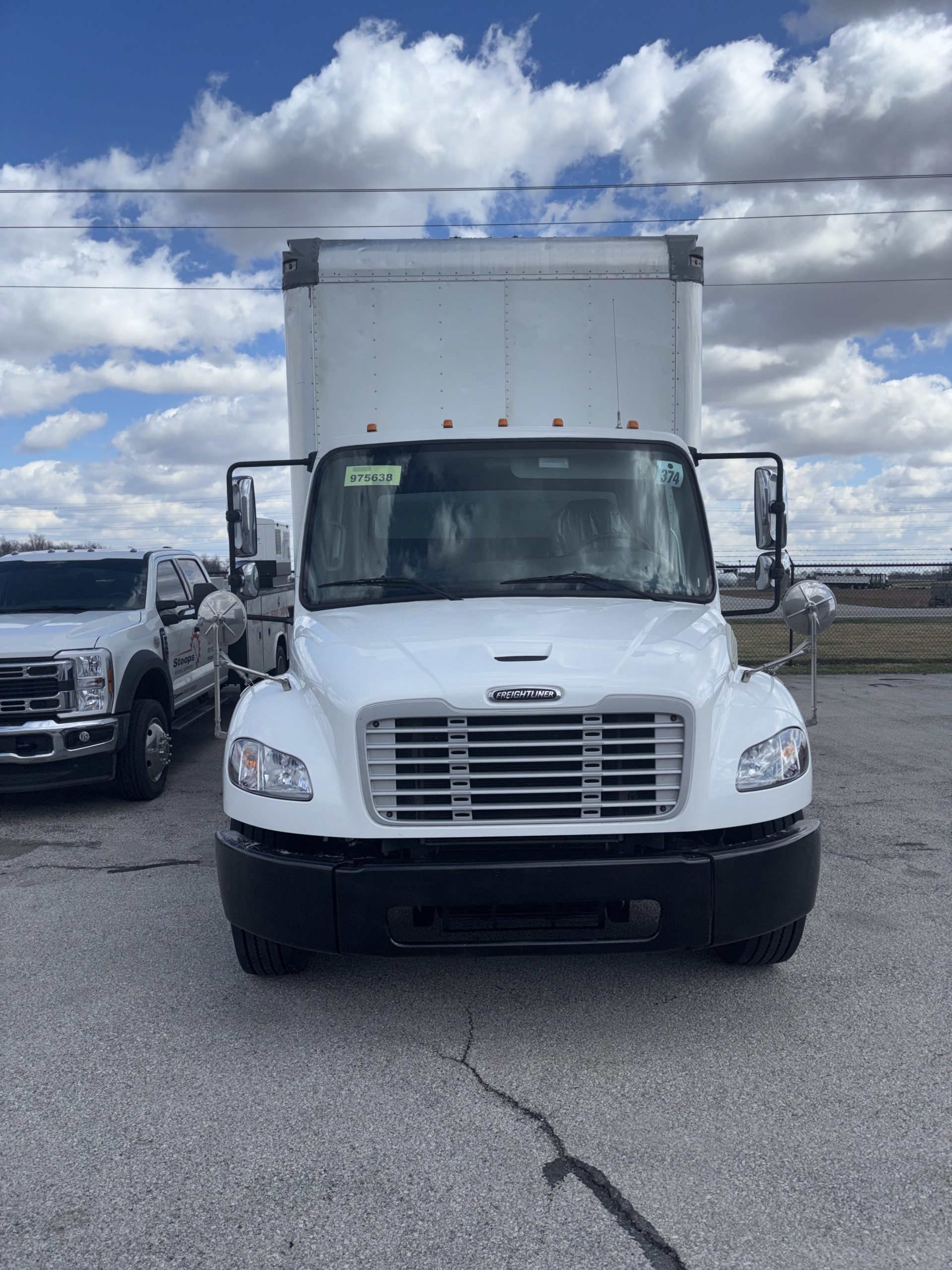 2020 Freightliner M2 106 2020 Freightliner M2 106 - image 2 of 6