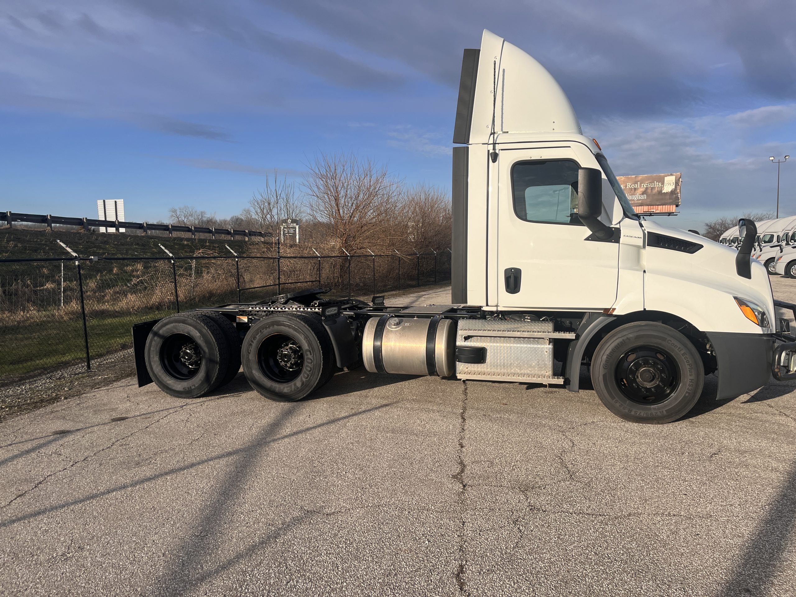 2021 Freightliner PE116DC 2021 Freightliner PE116DC - image 6 of 6