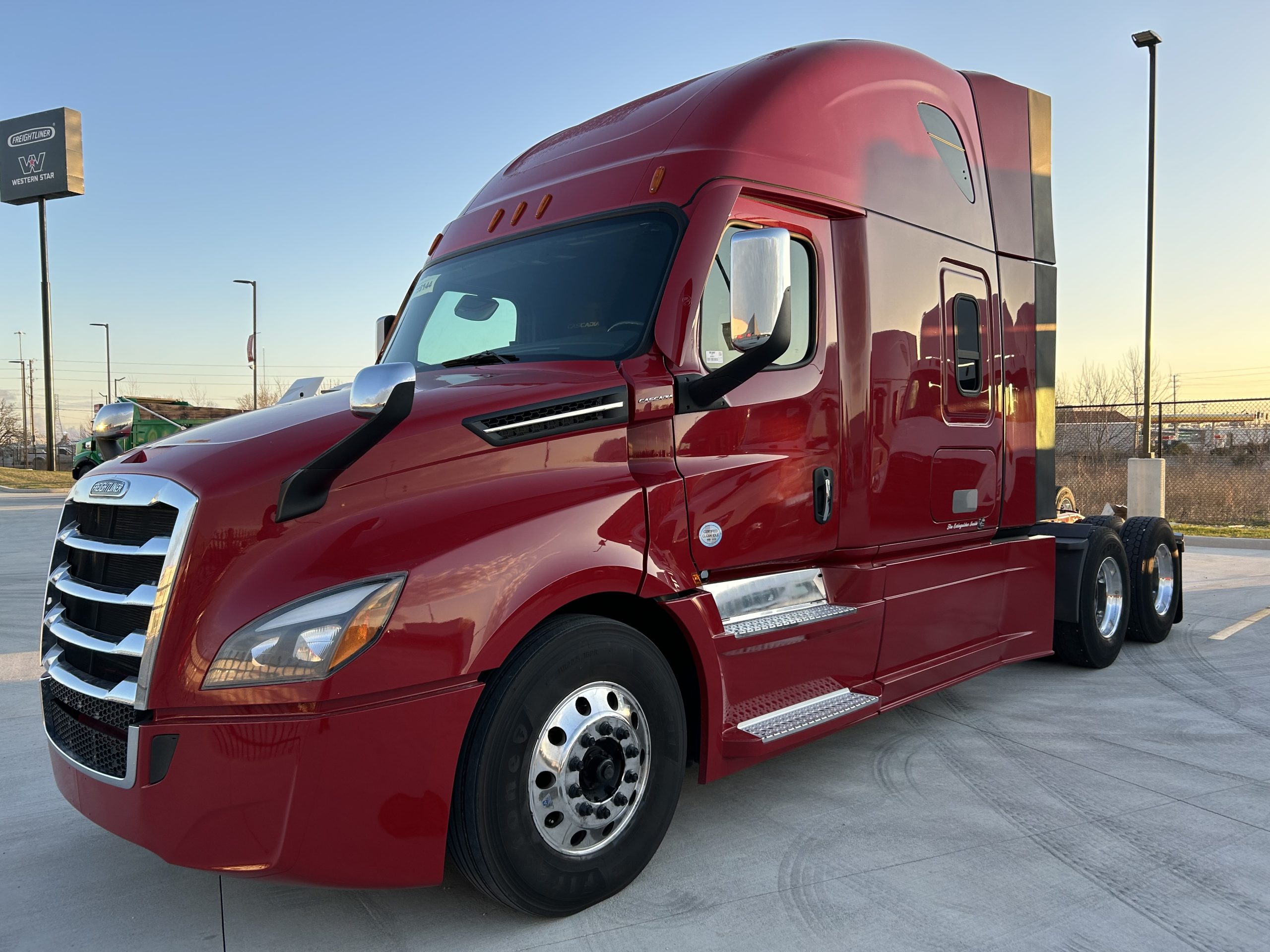 2023 Freightliner PT126SLP 2023 Freightliner PT126SLP - image 1 of 6