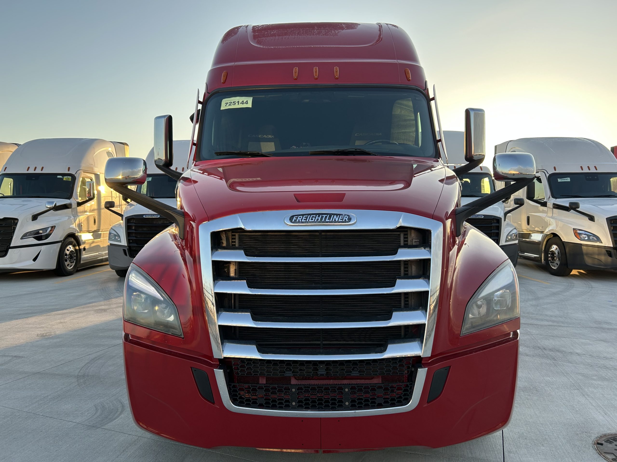 2023 Freightliner PT126SLP 2023 Freightliner PT126SLP - image 2 of 6