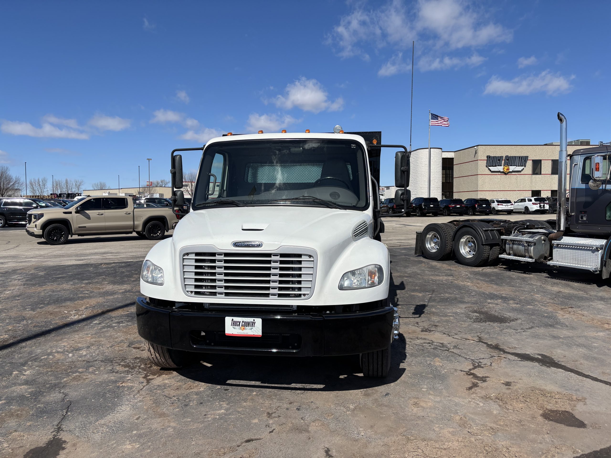 2019 Freightliner M260 2019 Freightliner M260 - image 2 of 6