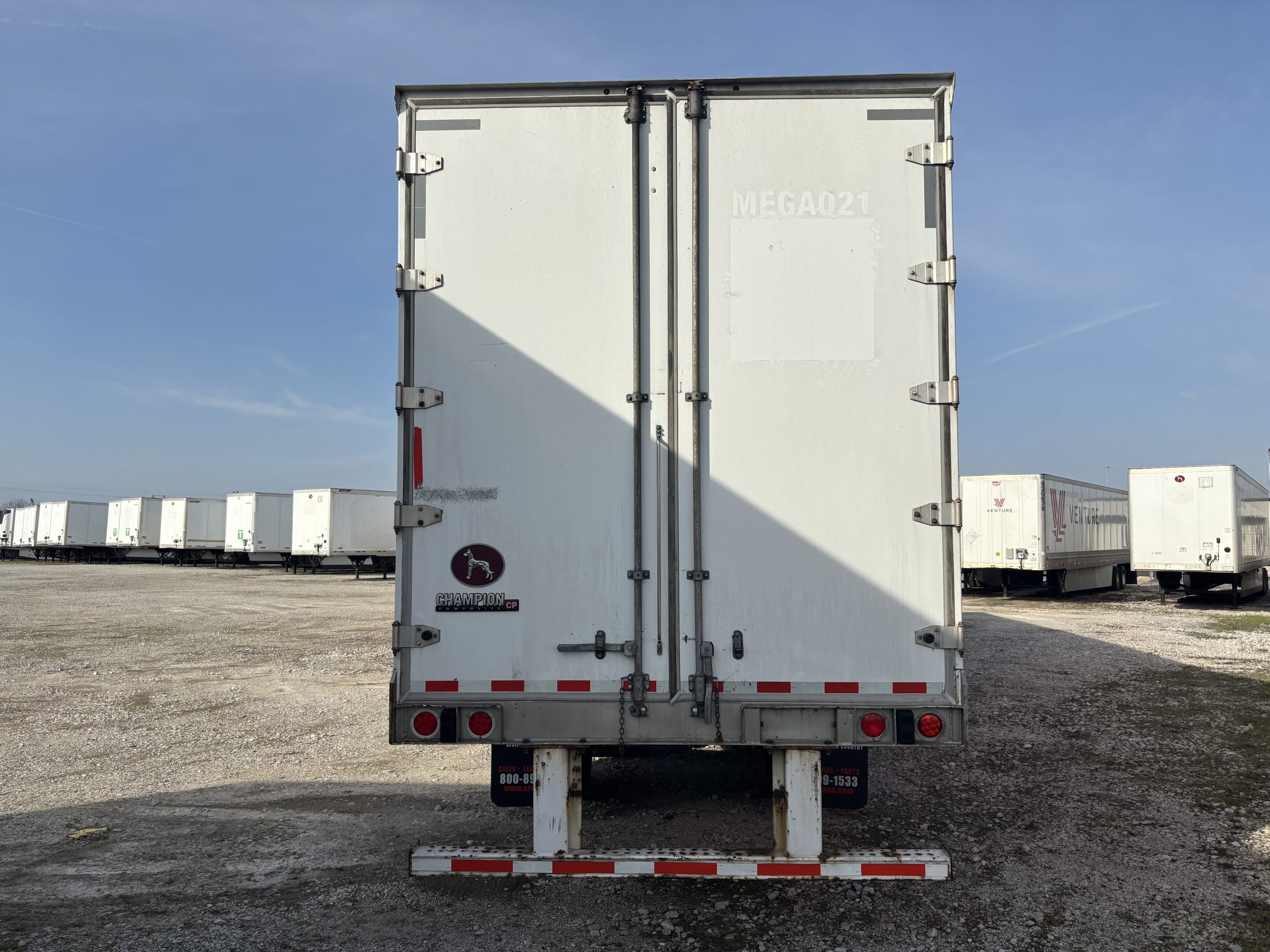 2022 Great Dane COMPOSITE 2022 Great Dane COMPOSITE - image 5 of 6