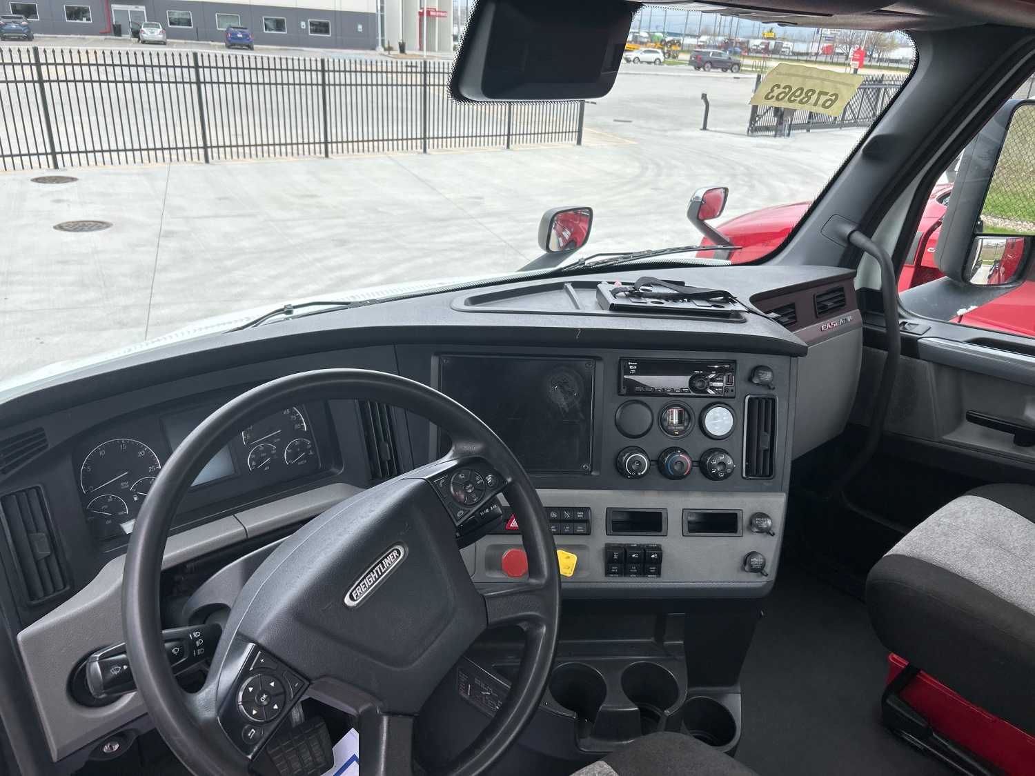 2021 Freightliner PE116DC 2021 Freightliner PE116DC - image 5 of 5