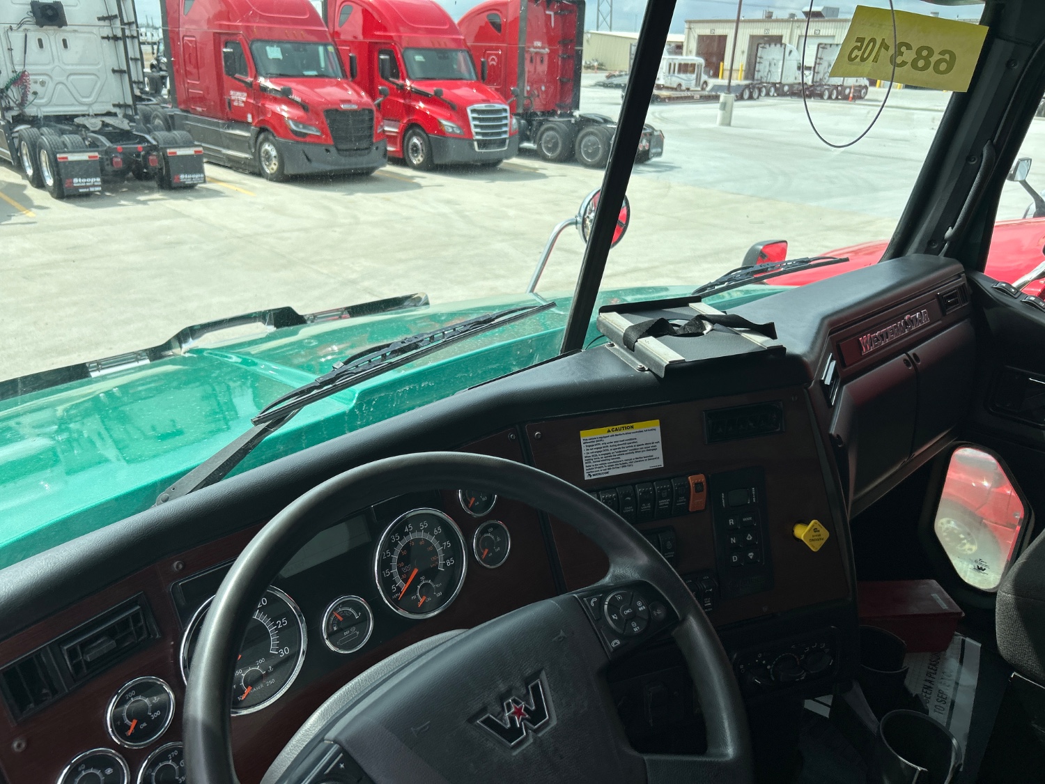 2021 Western Star 4700SB 2021 Western Star 4700SB - image 5 of 5