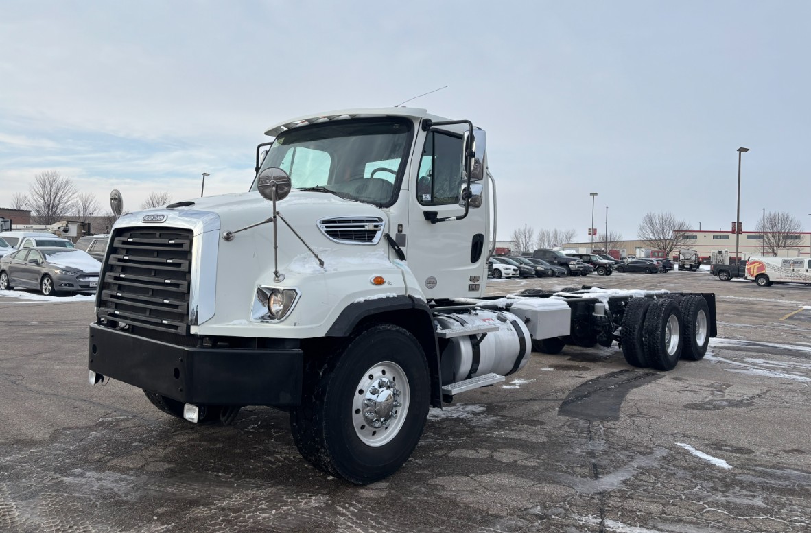 2014 Freightliner 114SD 2014 Freightliner 114SD - image 1 of 1
