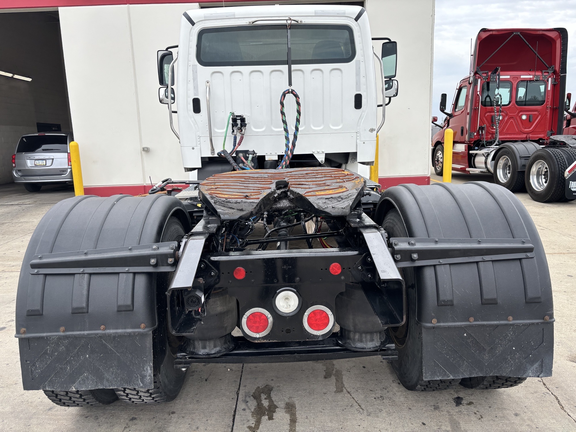 2021 Freightliner M2 106 2021 Freightliner M2 106 - image 4 of 6