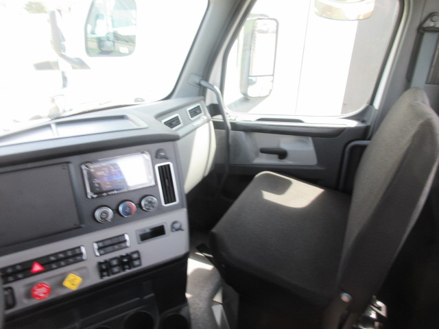 2027 Freightliner PT126DC 2027 Freightliner PT126DC - image 6 of 6