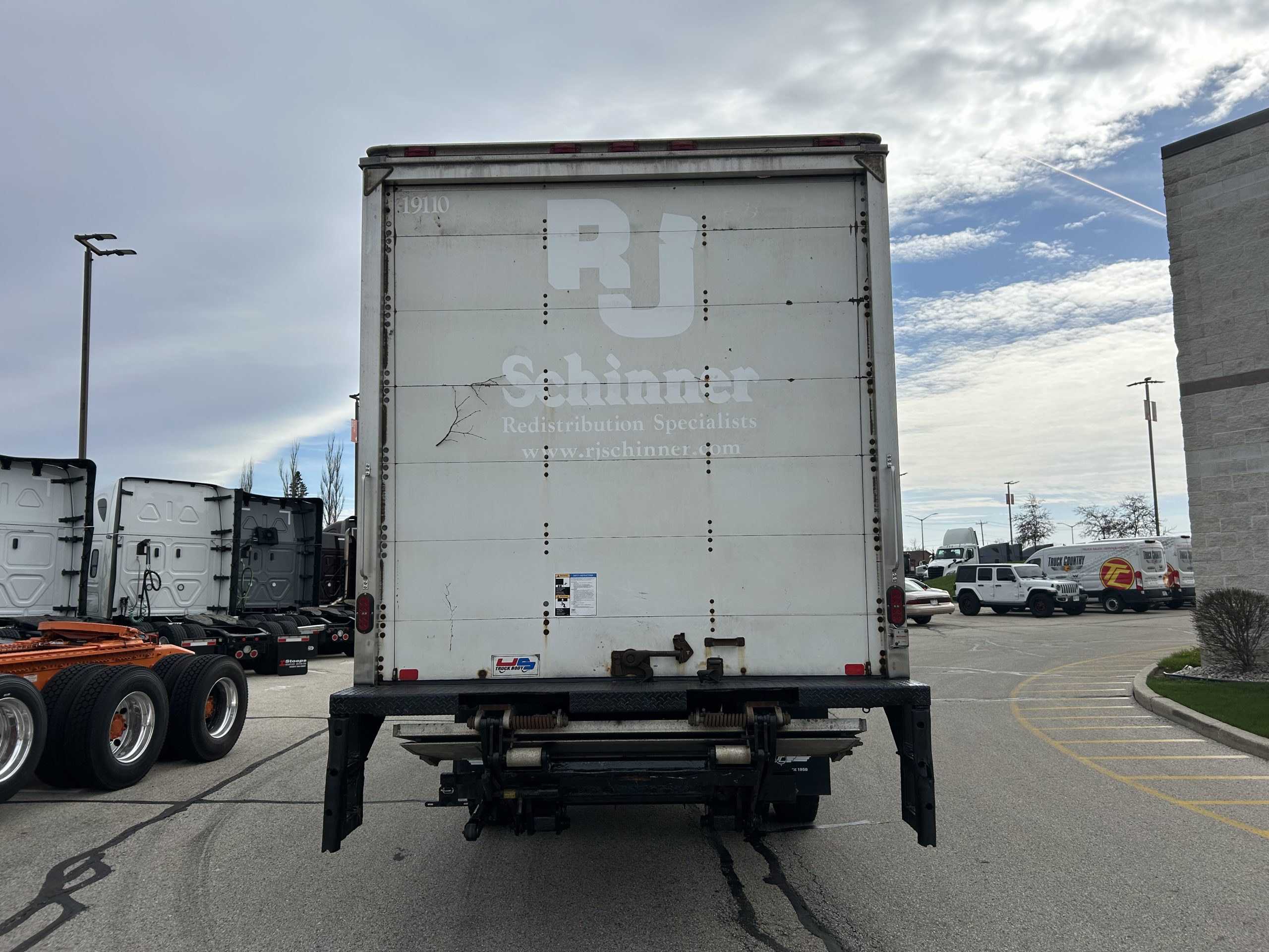 2019 Freightliner M260 2019 Freightliner M260 - image 4 of 6