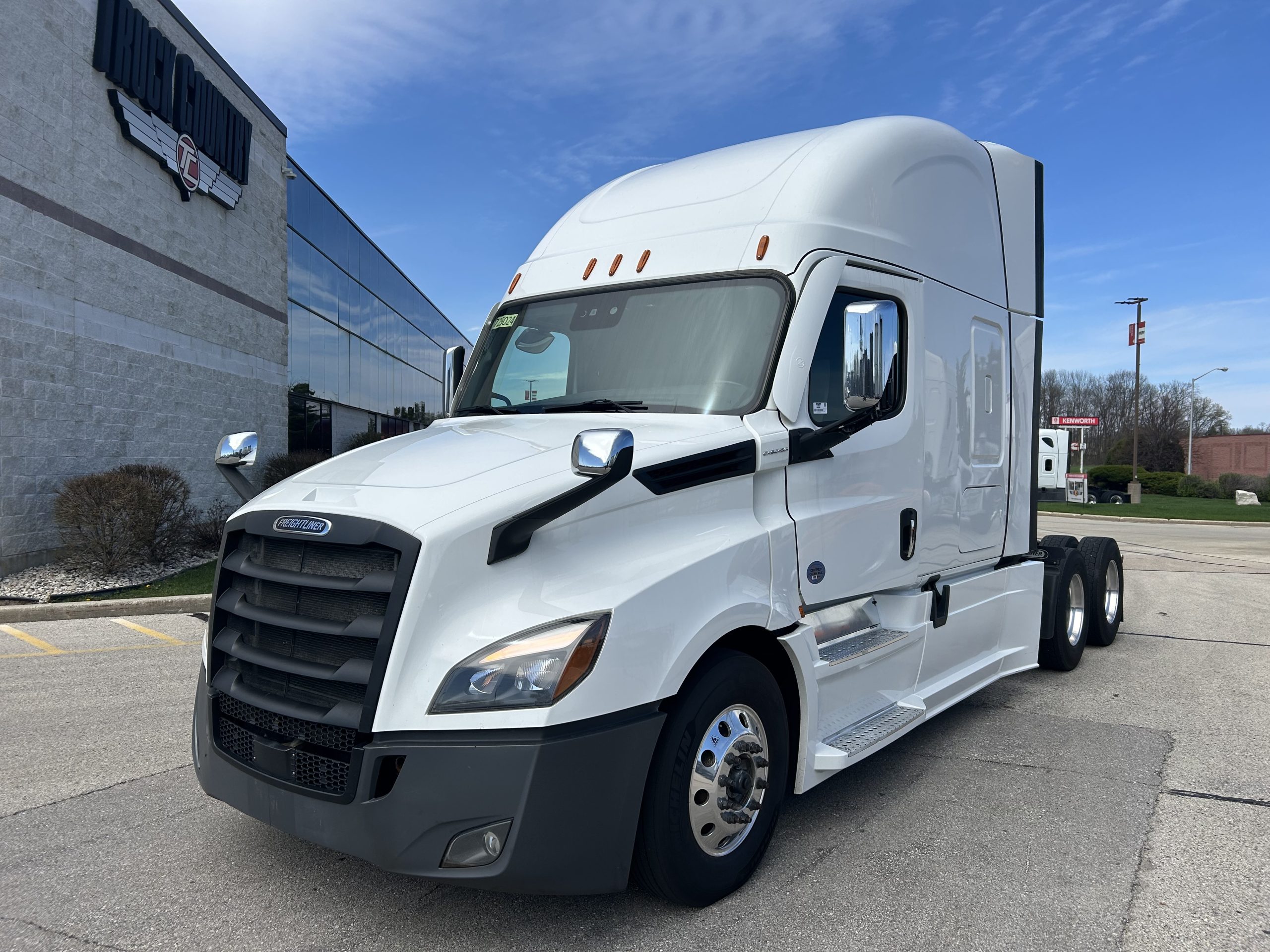 2022 Freightliner PT126SLP 2022 Freightliner PT126SLP - image 1 of 6