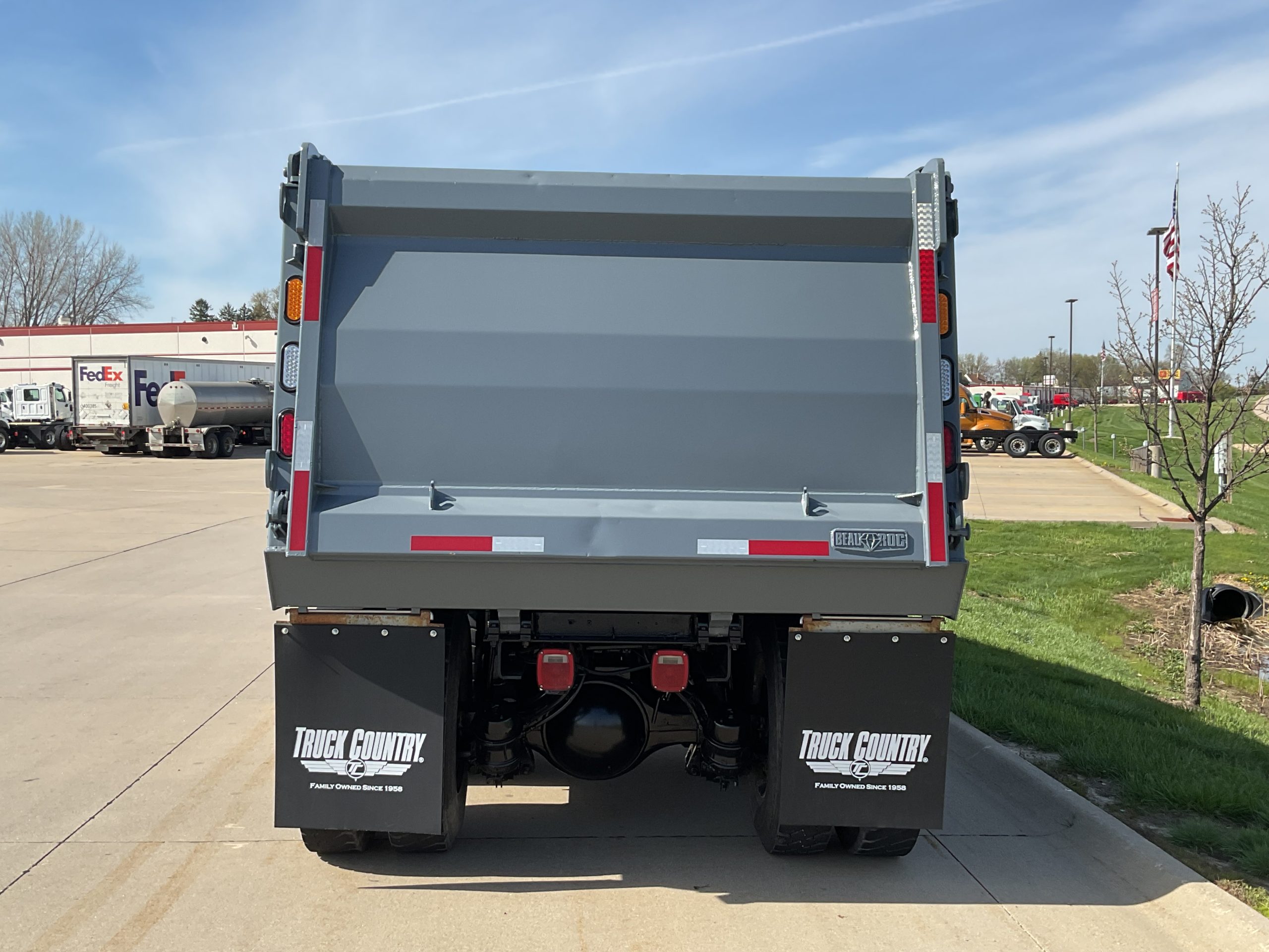 2018 Western Star 4700SB 2018 Western Star 4700SB - image 4 of 6